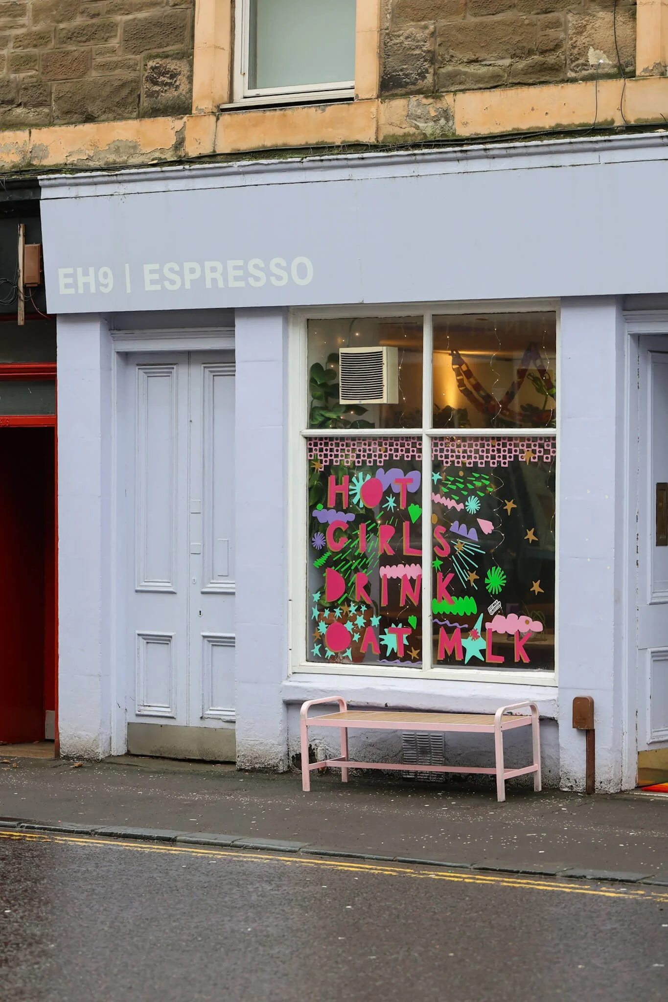 dundee-eh9-coffee-shop-exterior-scotland.jpg
