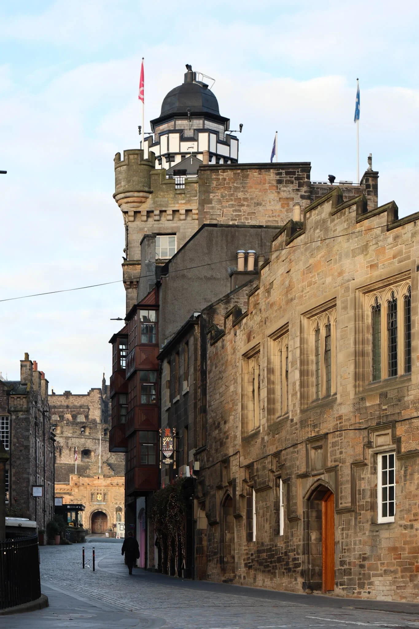 Edinburgh-royal-mile-activities-Camera-Obscura-Scotland.jpg