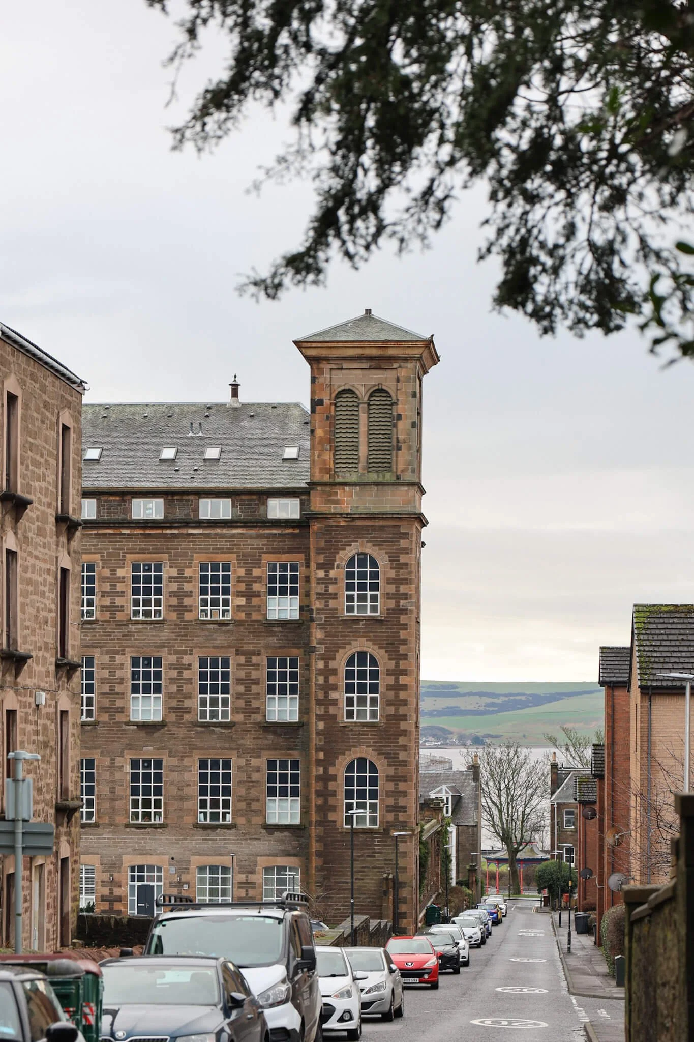 dundee-historic-mill-buildings-scotland.jpg
