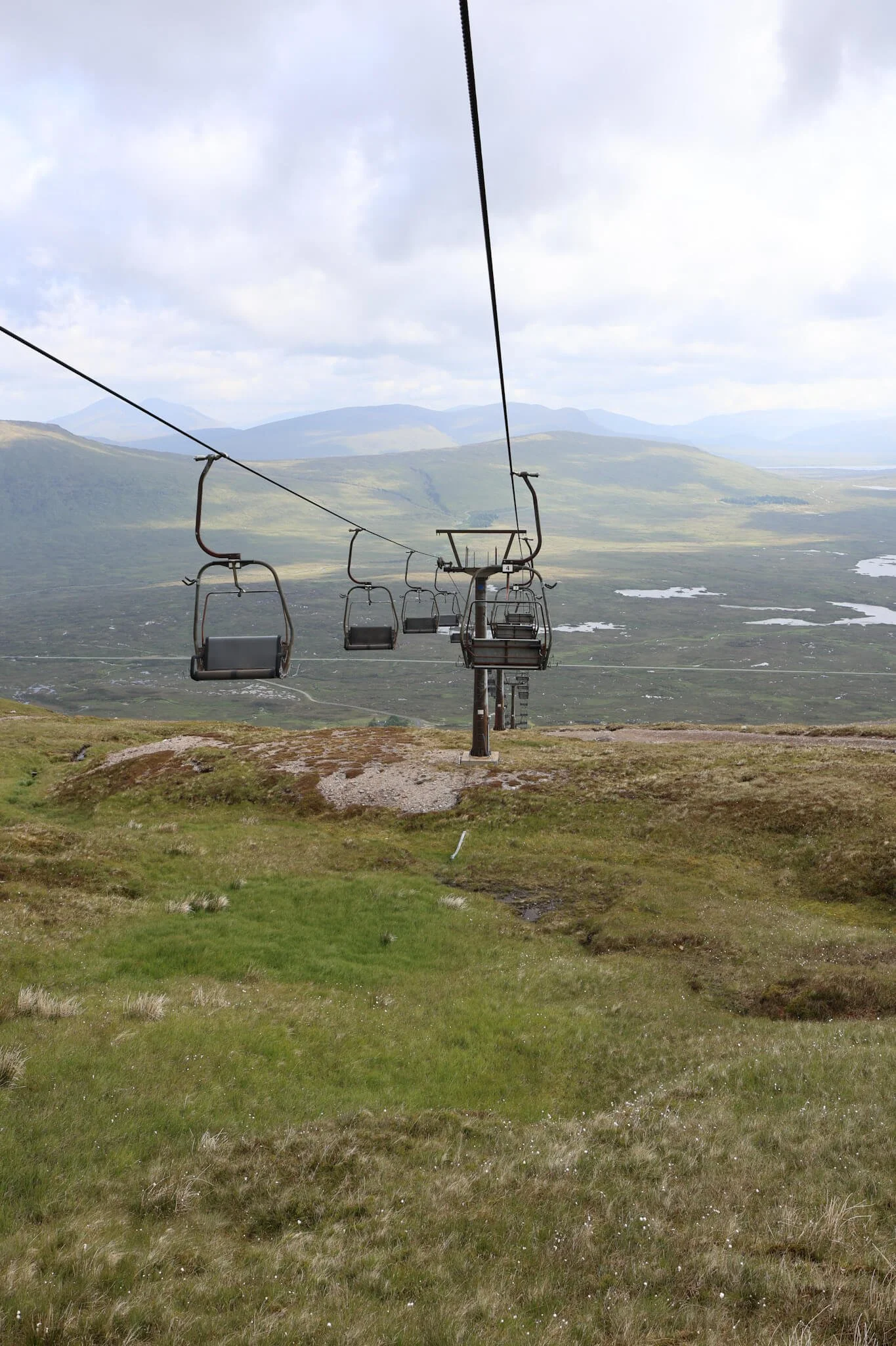 glencoe-chairlift-overlooking-the-highlands-scotland.jpg
