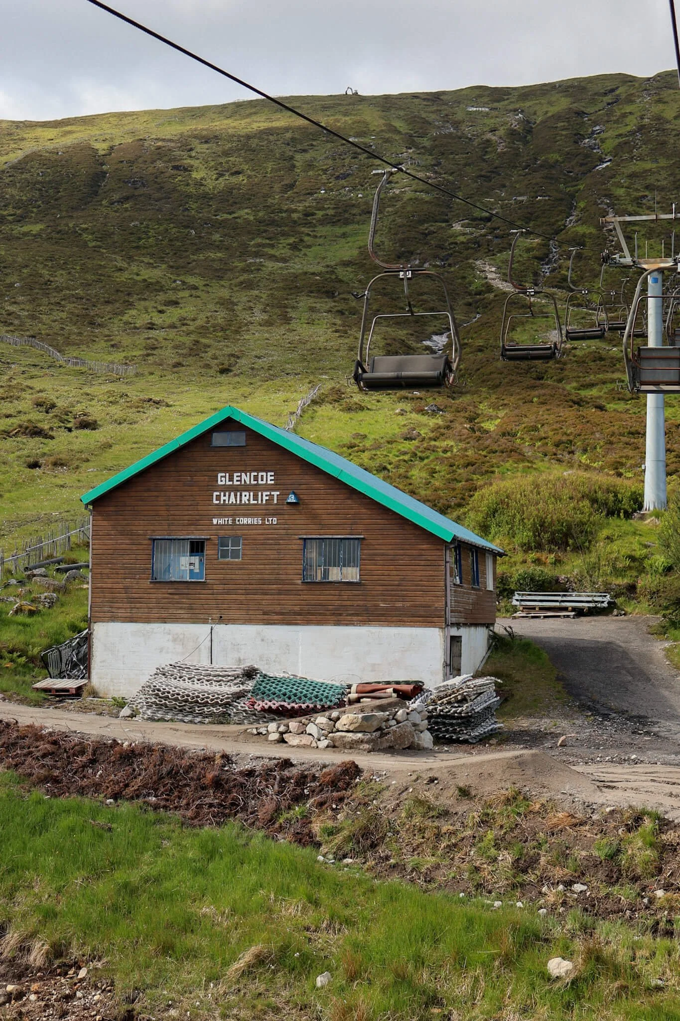 glencoe-chairlift-ride-wander-scotland.jpg