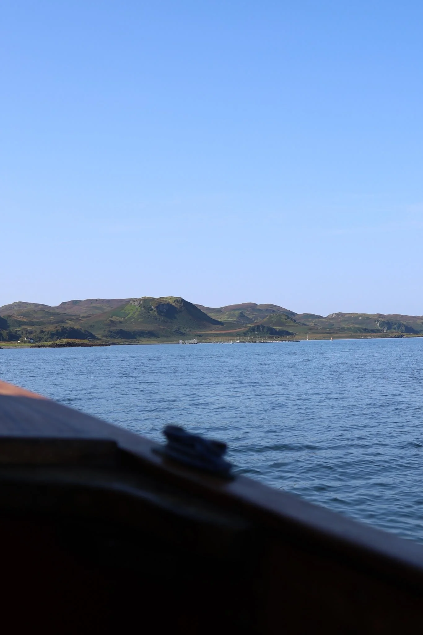 Oban-boat-trip-coastal-Kerrera-view.jpg