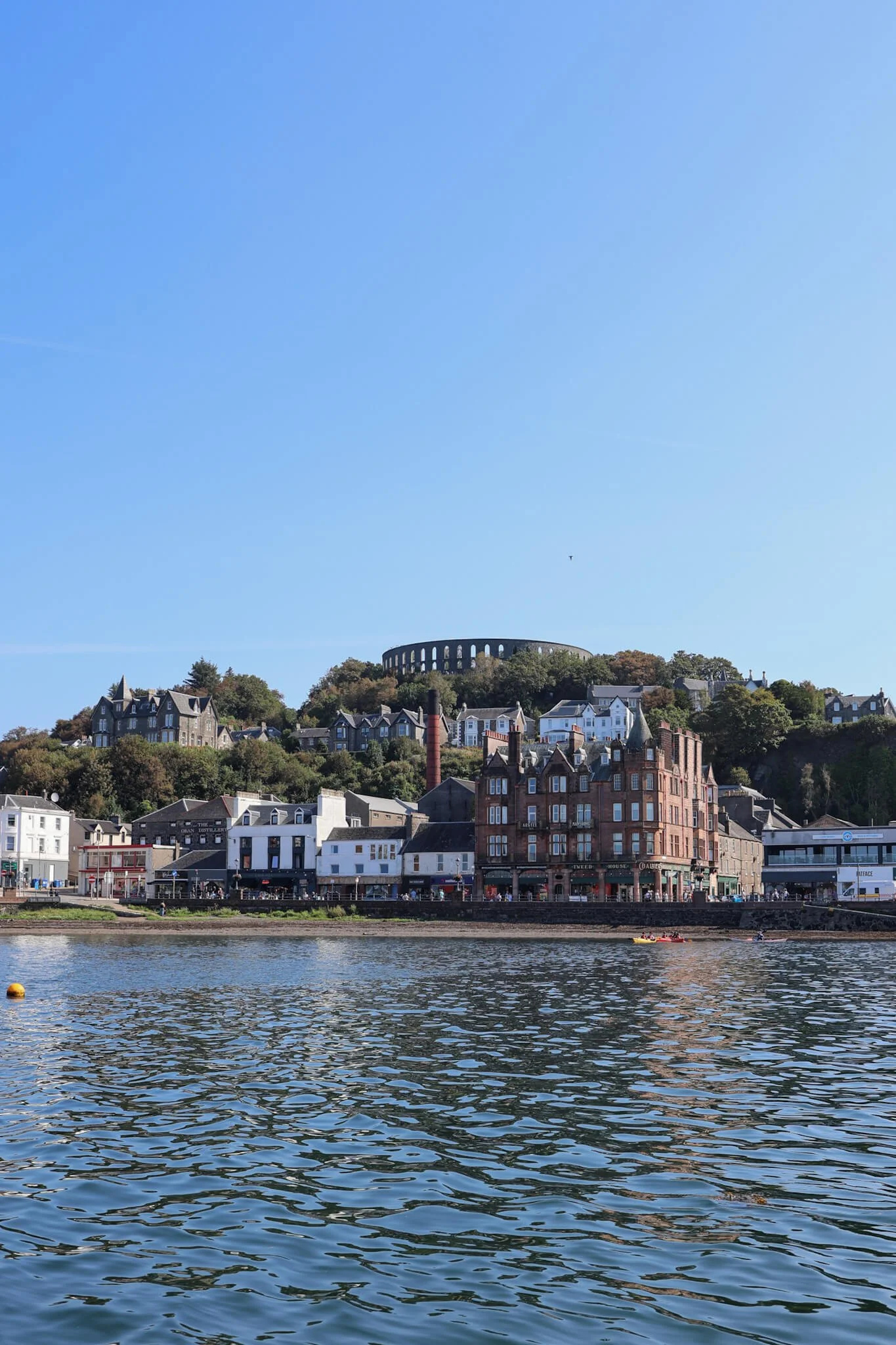 Oban-boat-trip-coastal-town-view.jpg