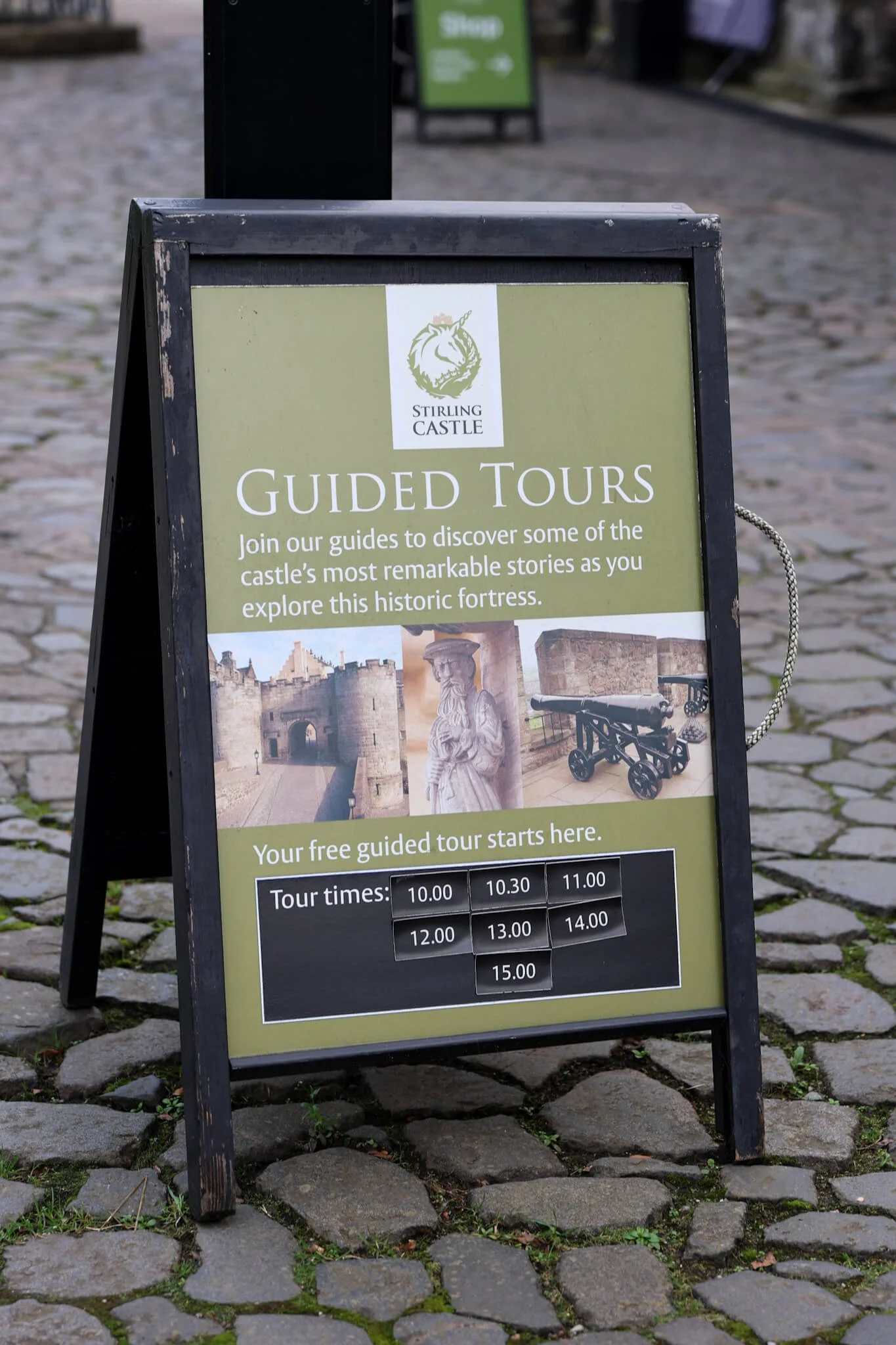 stirling-castle-free-guided-tours.jpg