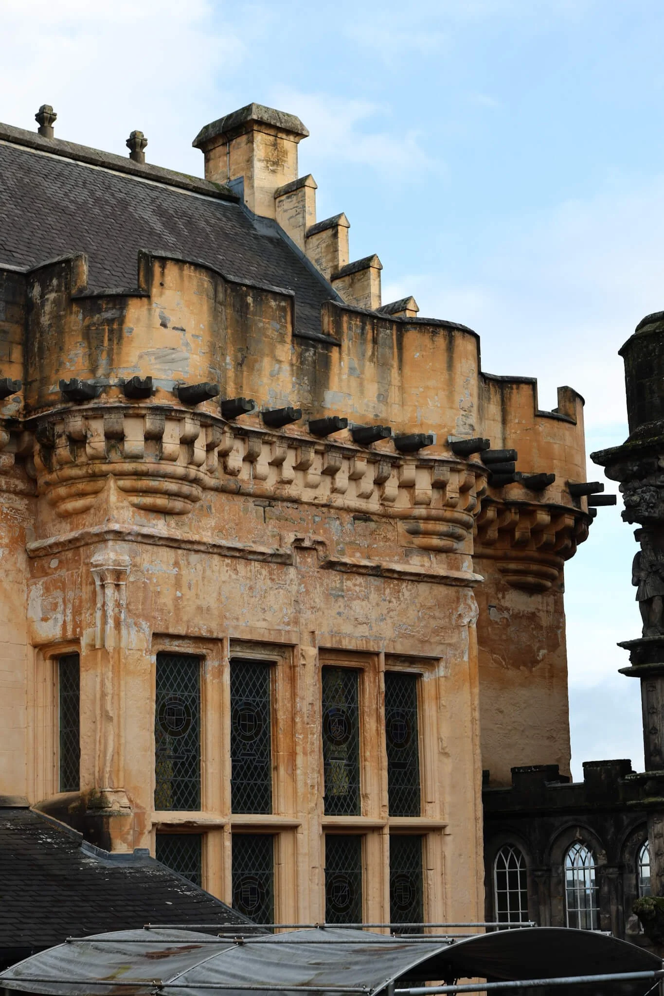 stirling-castle-great-hall-outside.jpg