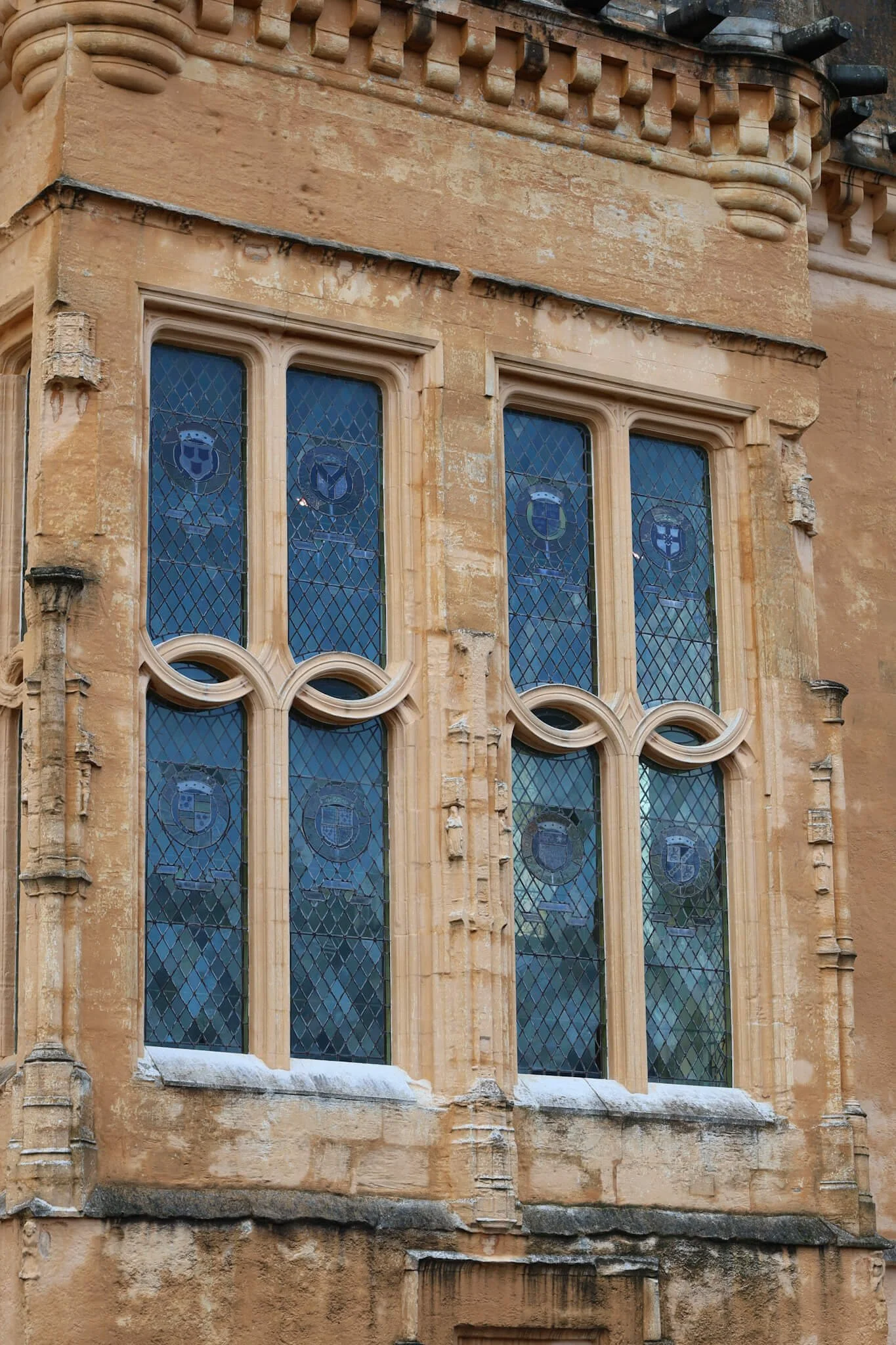 stirling-castle-renaissance-architecture-windows.jpg