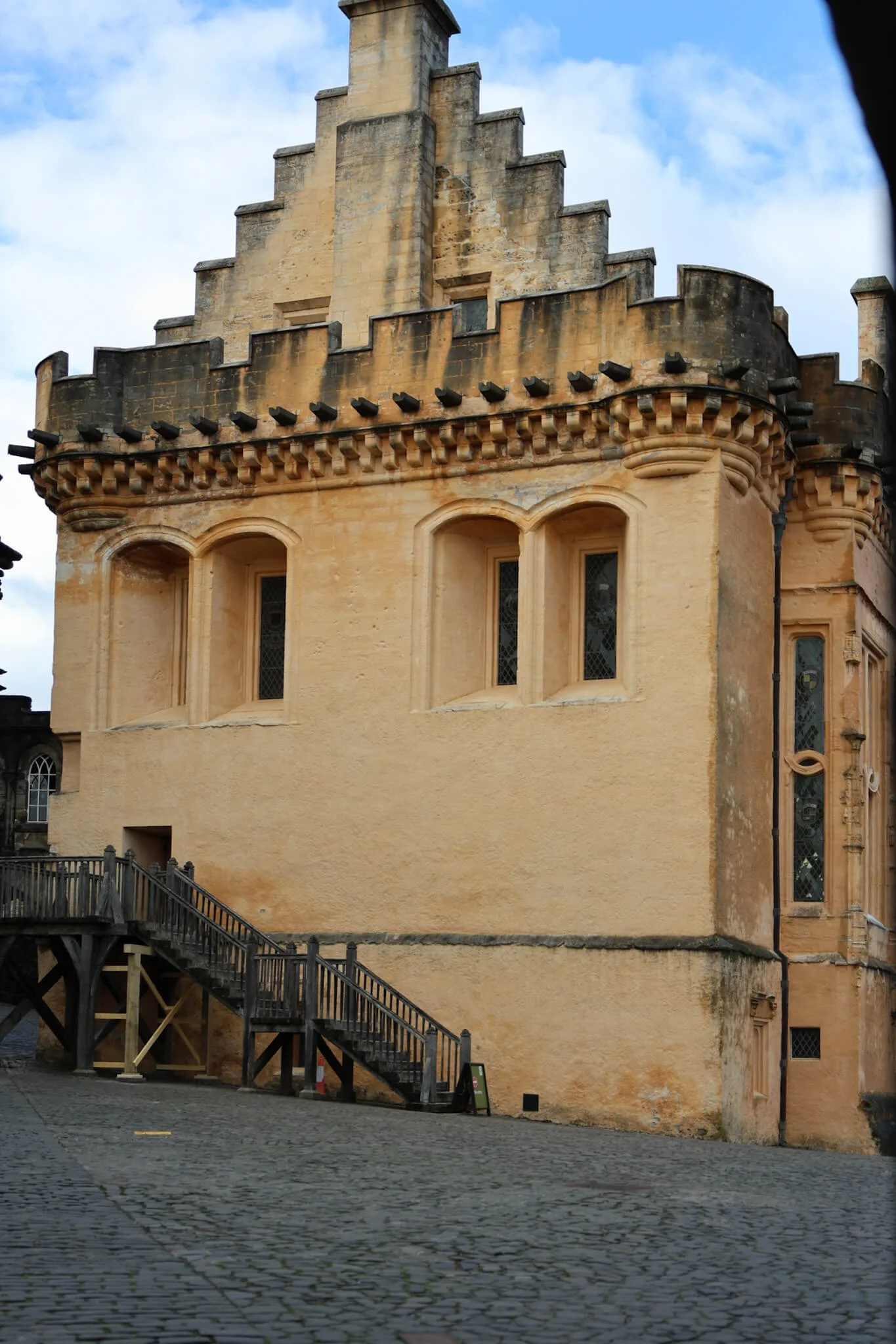 stirling-castle-royal-palace-exterior.jpg