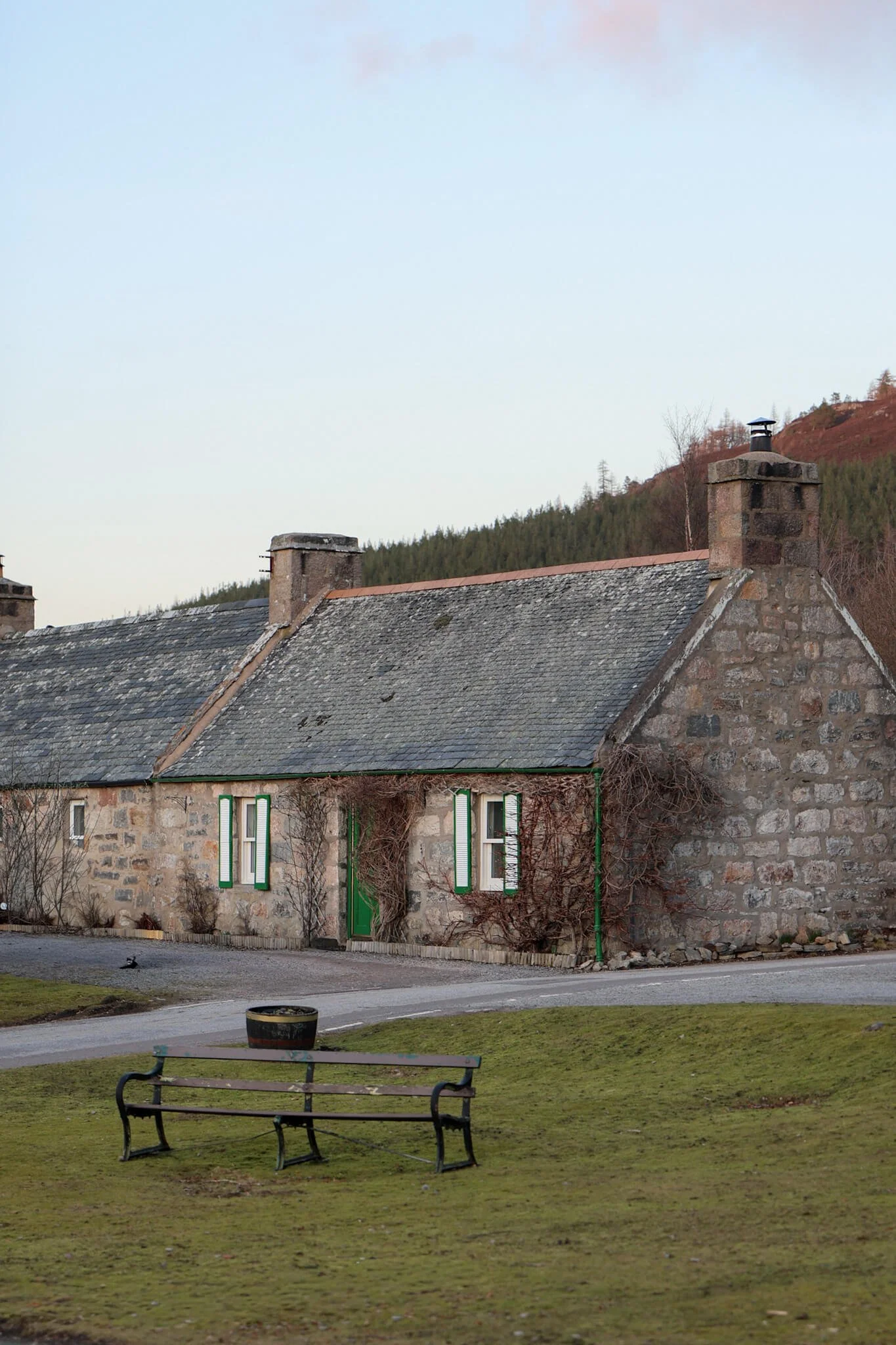 Braemar-Scotland-village-Cairngorms.jpg