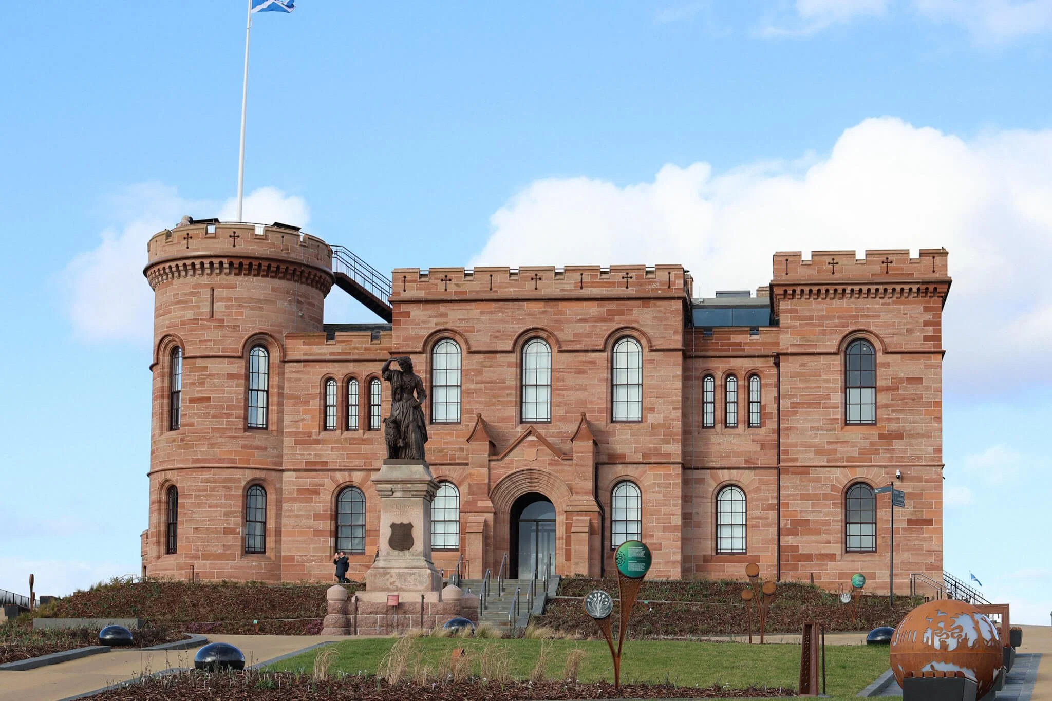 Inverness Castle: A Guide for First-Time Visitors | Wander Scotland