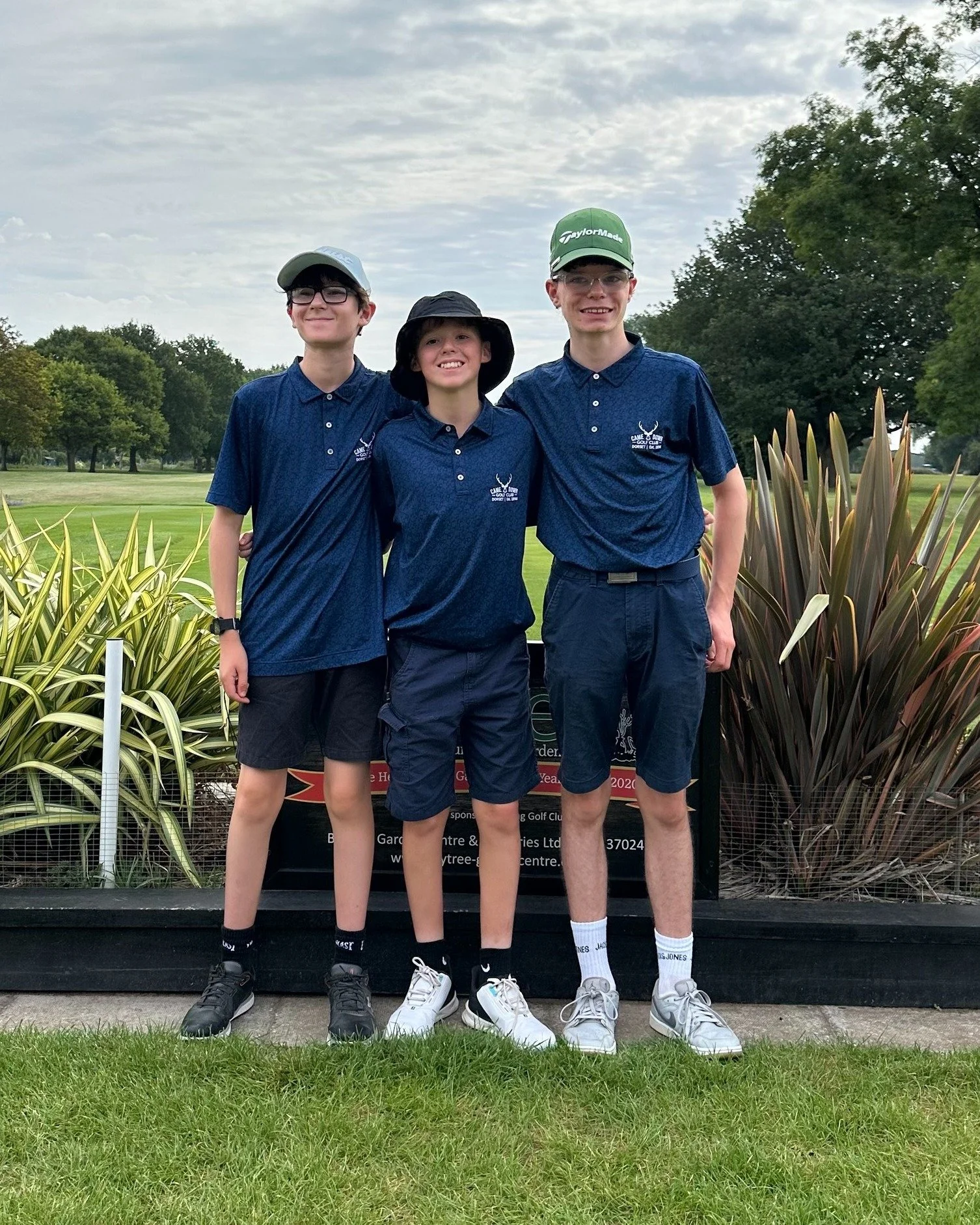 ⛳ Junior Team in the Hunt at National Finals ⛳ So, day one is done and dusted and the boys have done brilliantly.

Whilst not of Came Down standards, there was a reasonable breeze which made it tricky to navigate the bouncy fairways and firm, fast, g