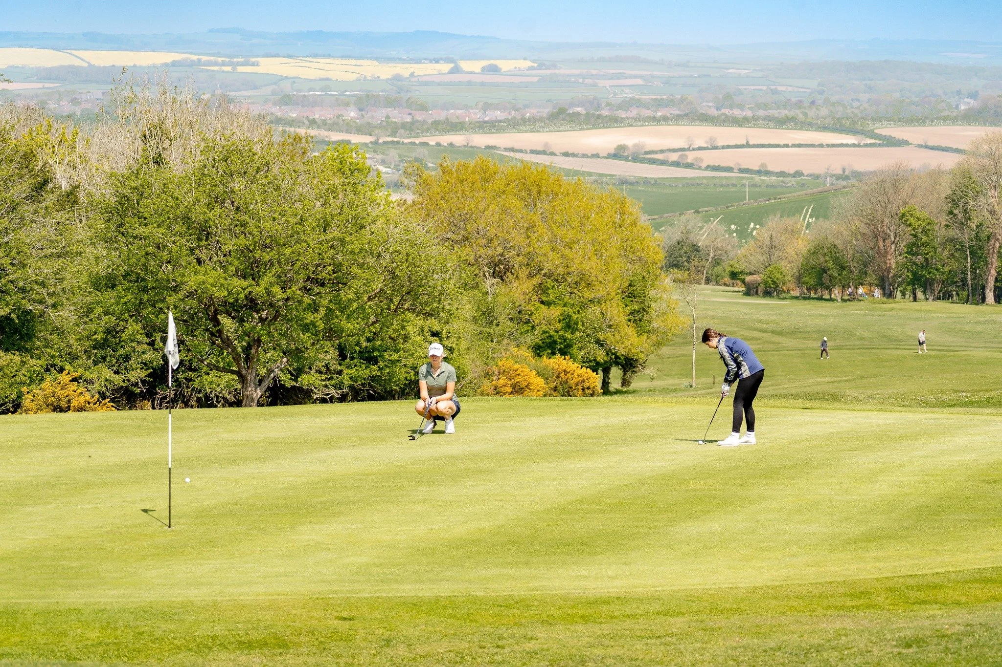 Struggling with fast summer greens? You&rsquo;re not alone! But there&rsquo;s a trick to mastering them&hellip;

When greens dry out in the sunshine, speed and precision become everything. Our PGA pros recommend spending a few extra minutes on the pr