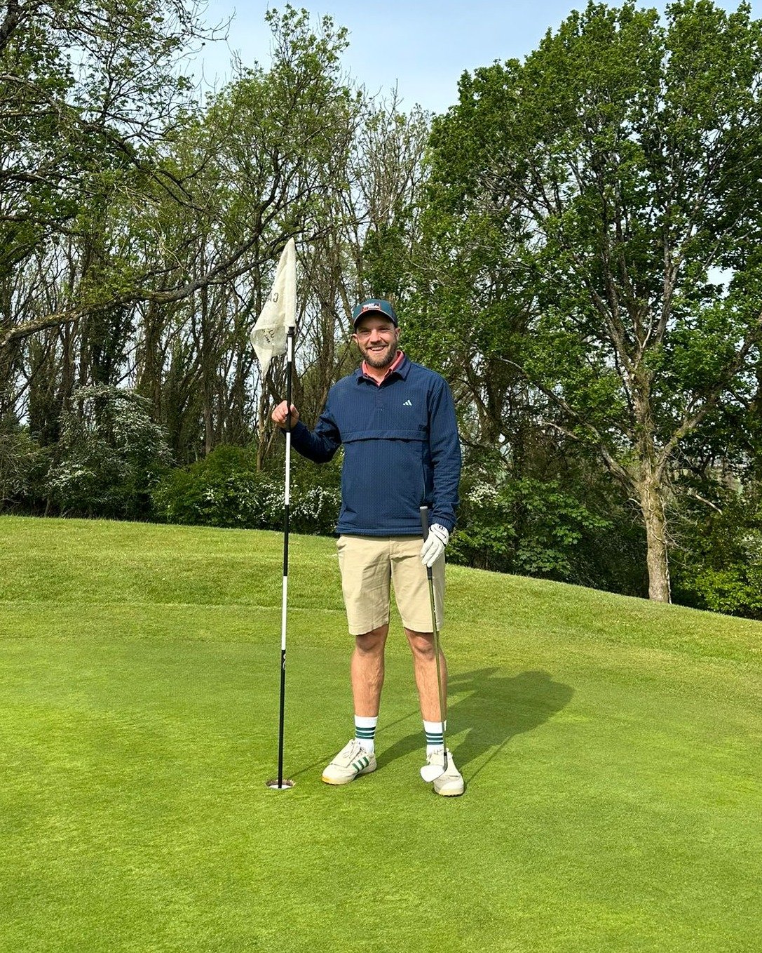 ⛳️ Hole in one alert ⛳️ Huge congratulations to Charlie Kenderdine on the first ever Pro&rsquo;s Day hole in one! A superb 8 iron that landed on the front of the green and tracked beautifully into the cup on the 10th hole 👏👏👏

Fresh off his Wednes