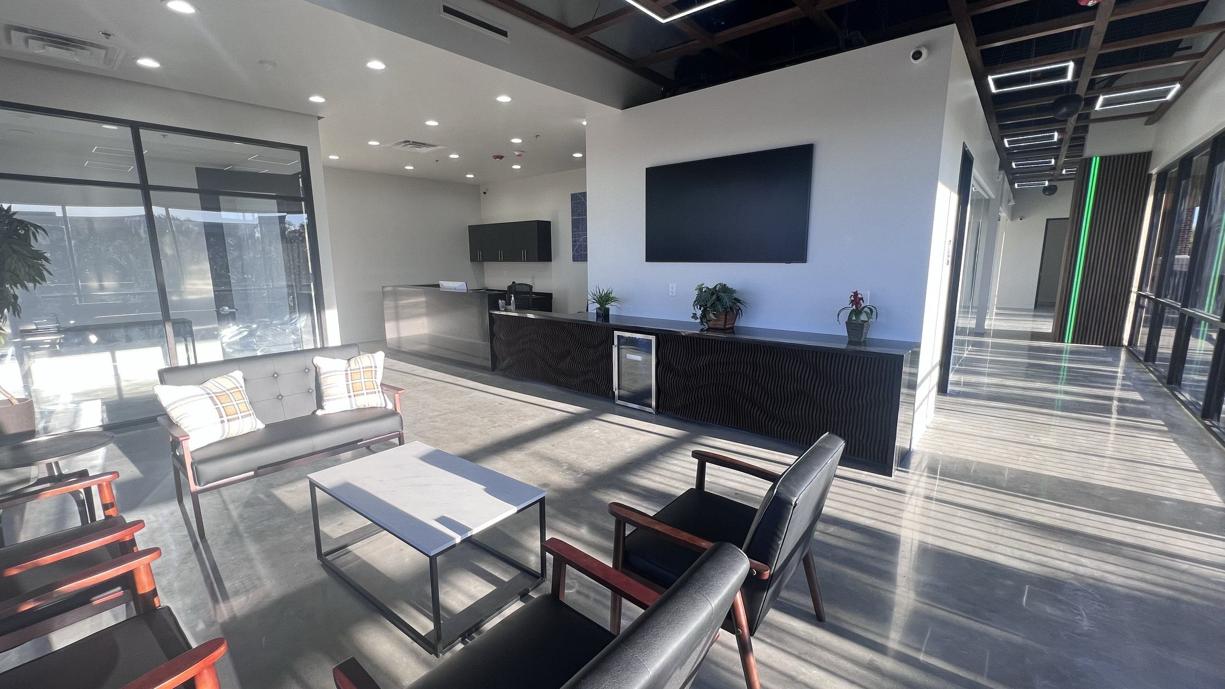 Contemporary Endo. Sugarland