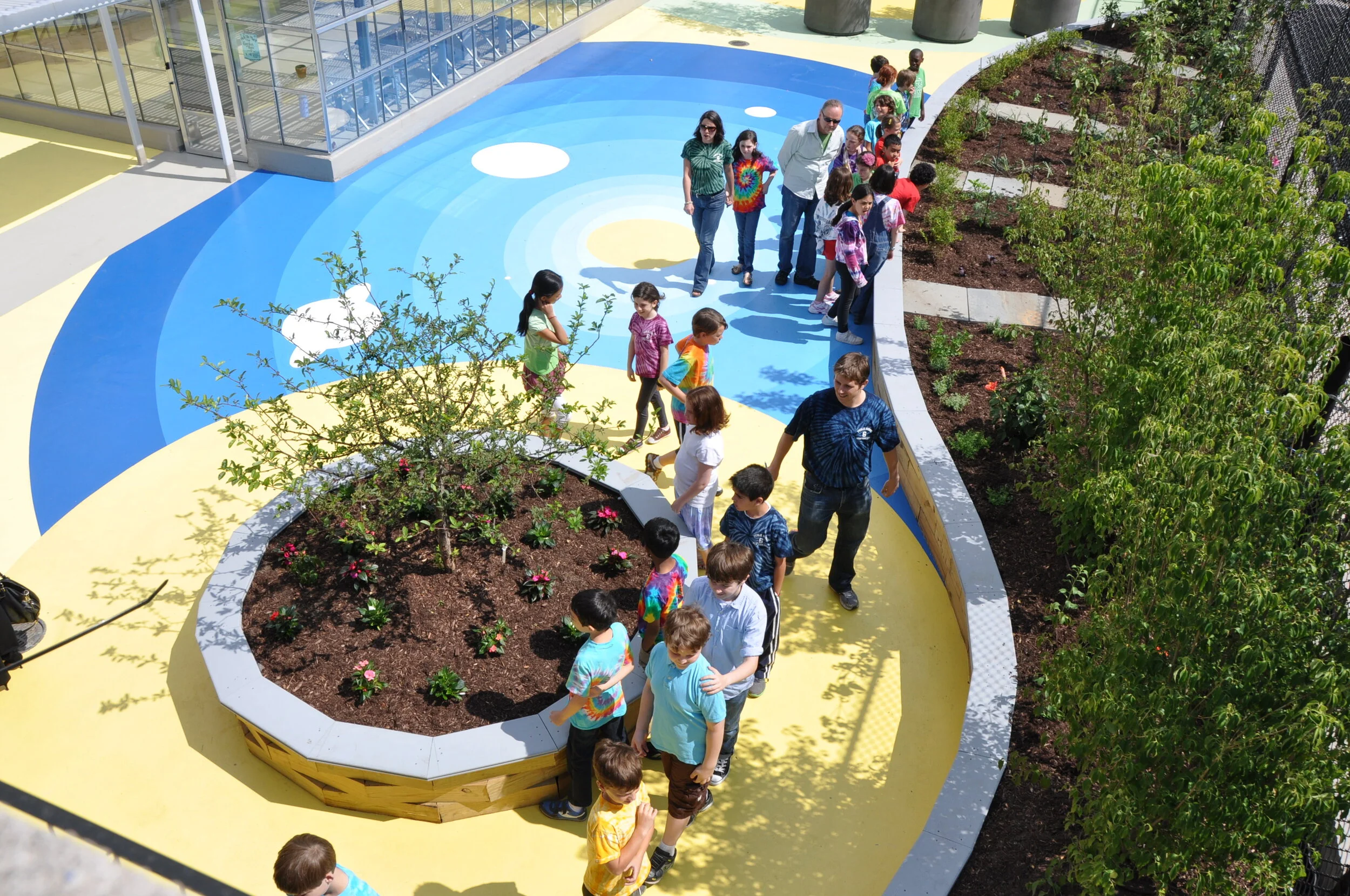 Green Roofs on Public Schools: a Guaranteed Way to Stimulate a Post-Covid Recovery