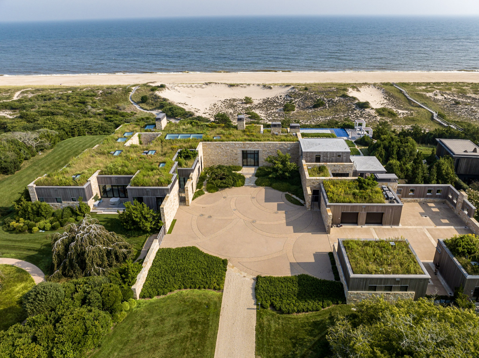 Preserving a Coastal Habitat Integrating a Home Into the South Shore Dunes