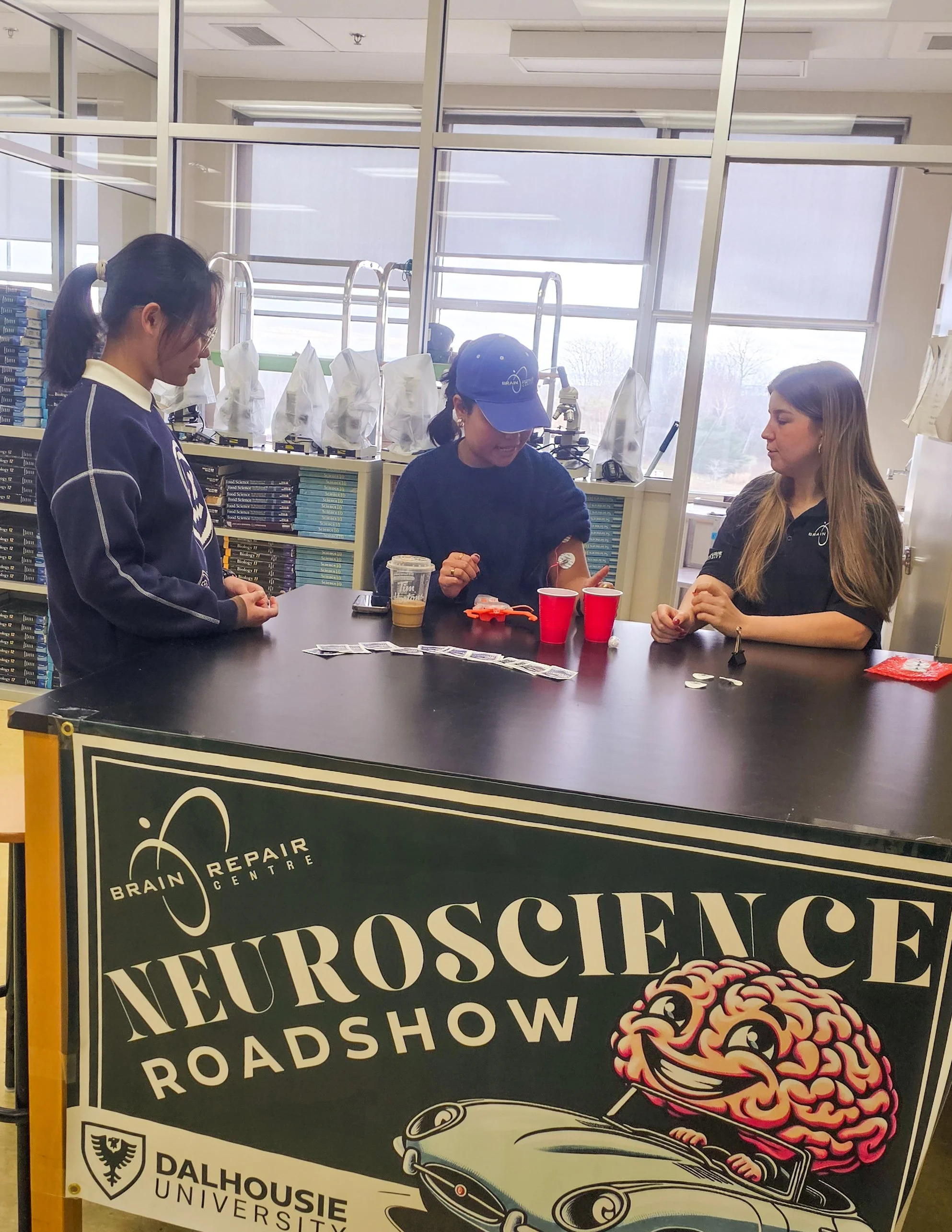 Bayview High / Emily Rafuse with students 