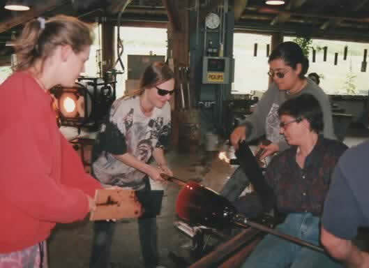 Team Spice pole turning at Pilchuk, 1998