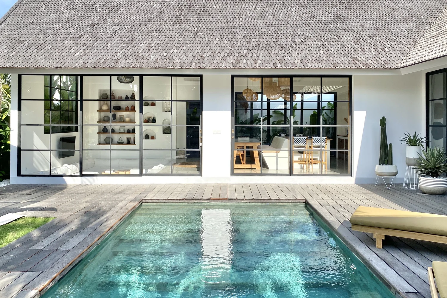 The Young Villas. Book a luxury villa for your Bali vacation