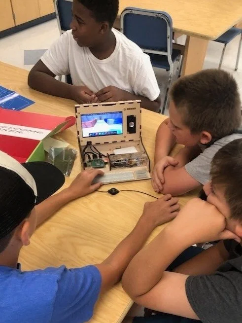 Ohio OST students building computers