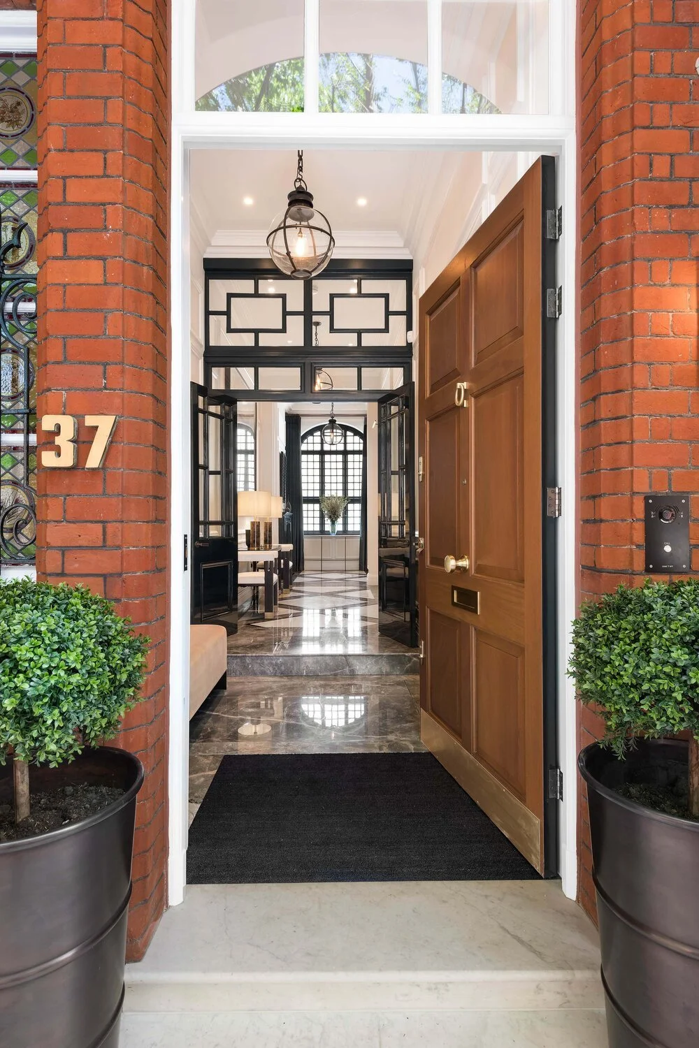 How to create a statement entrance hall