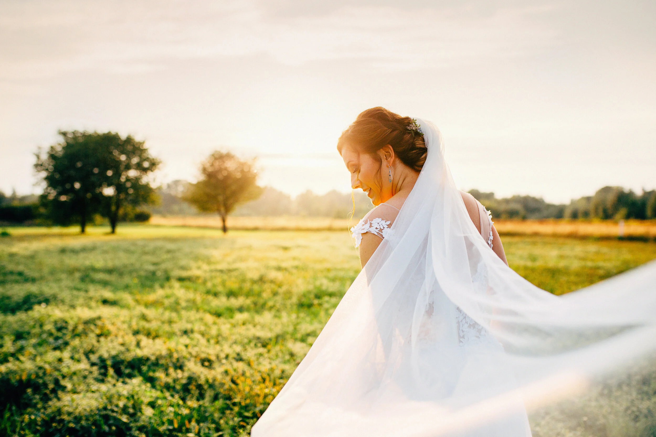Panna Młoda - sesja plenerowa