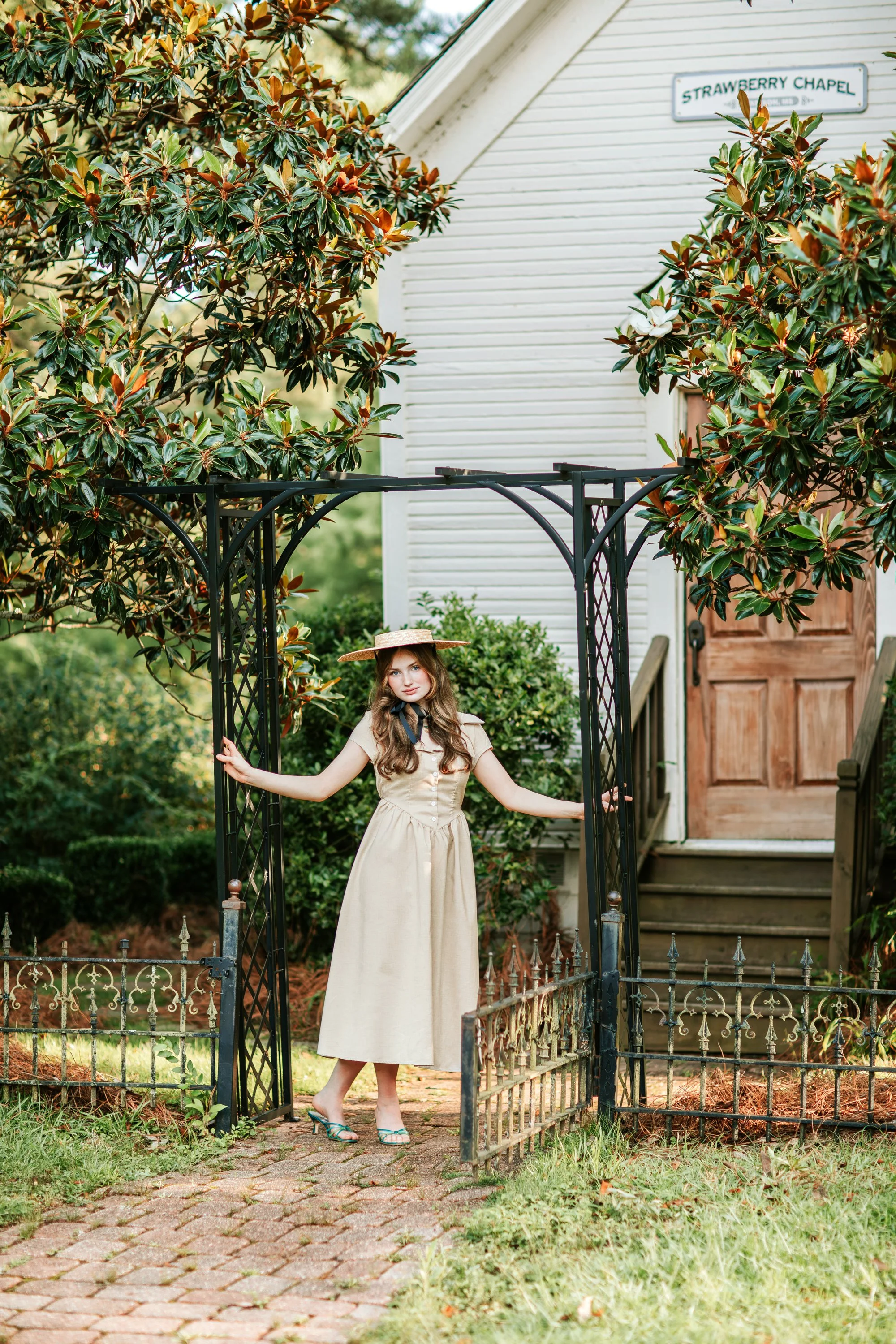 outdoor-photo-session-madison-ms--16.jpg