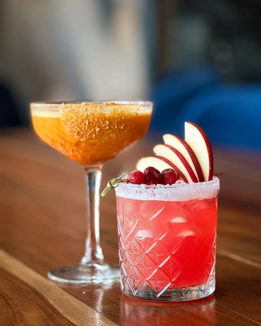 Friday night ✨ a cocktail in hand 🥃 views that don&rsquo;t quit 👀

See you on the waterfront!