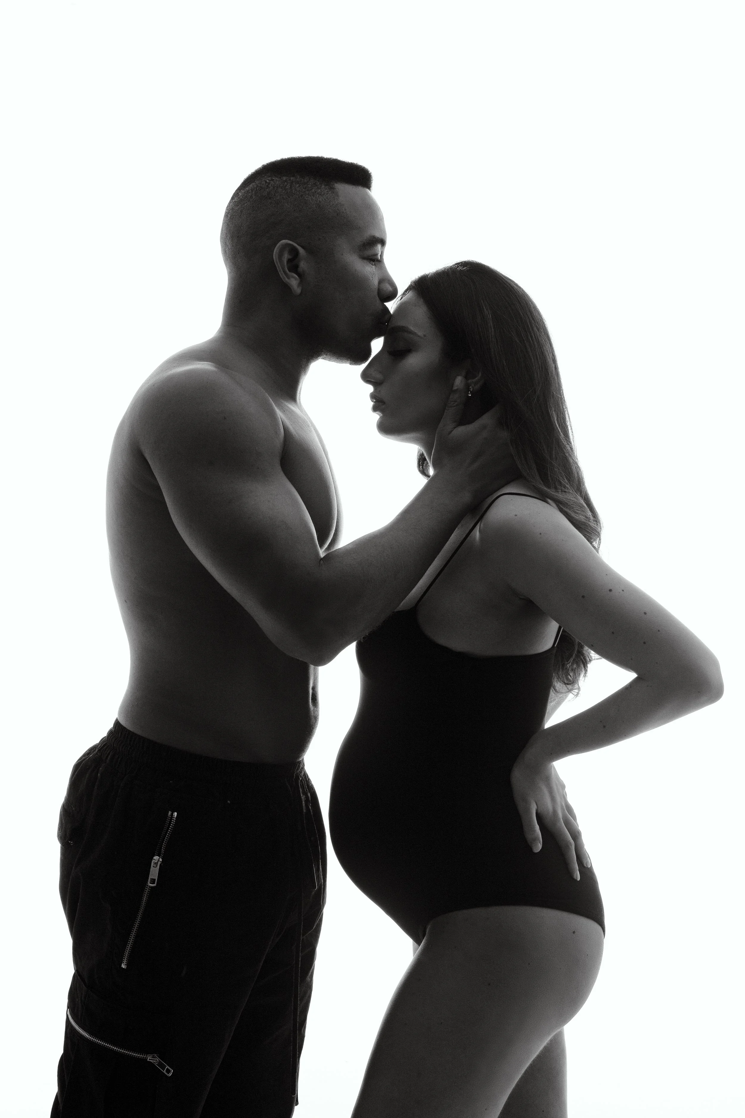 #beautyphotography #igbeauty #innerbeauty #beautyhair #beautyshoot #truebeauty #beautyskin #portraitart #ig_portrait #makeportrait #instaportrait #portraitshoot #portraitsfromtheworld #pregnantbelly #pregnantlife #pregnantstyle #pregnantandperfect #p