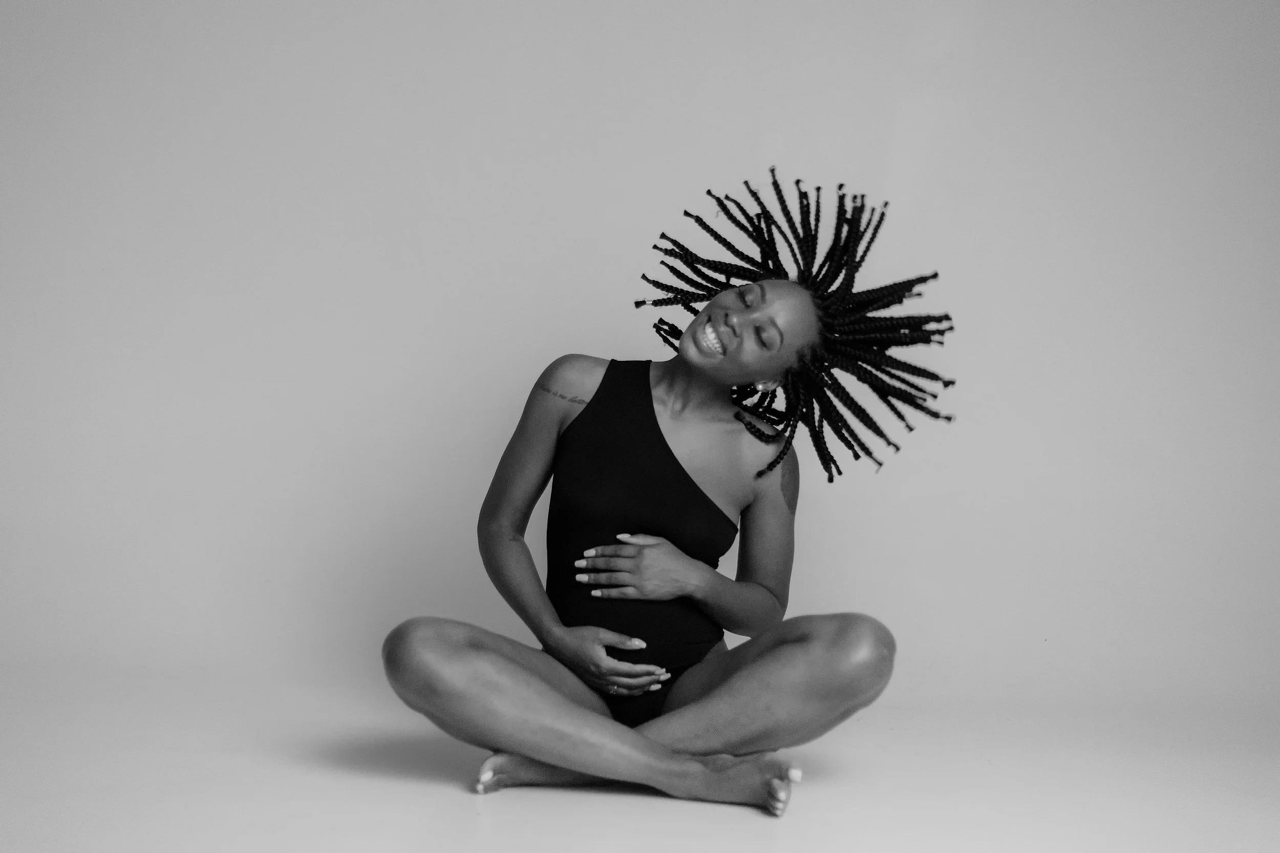 #beautyphotography #igbeauty #innerbeauty #beautyhair #beautyshoot #truebeauty #beautyskin #portraitart #ig_portrait #makeportrait #instaportrait #portraitshoot #portraitsfromtheworld #pregnantbelly #pregnantlife #pregnantstyle #pregnantandperfect #p