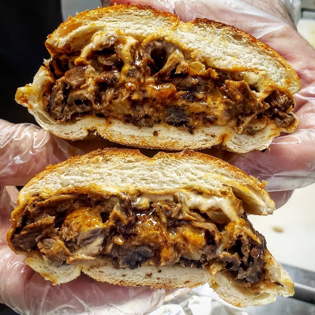 ‼️ ZAINY BRAHNEY ‼️
.
London broil, fried onions, mushrooms, cheddar + mozzarella on a toasted roll with chipotle mayo - shout out to @mbrahney of @news12nj for coming up with this banger! 
.
.
.
#bigwallys #nj #njfoodie #njfood #eatnj #sub #subs #sa