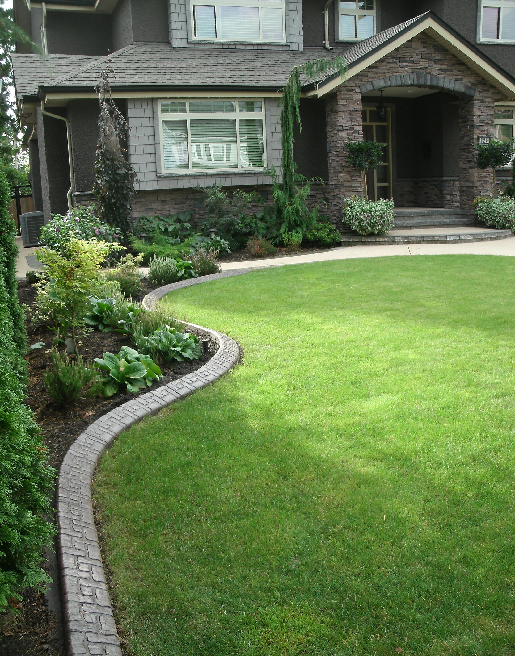 Residential Curbing — CurbEase