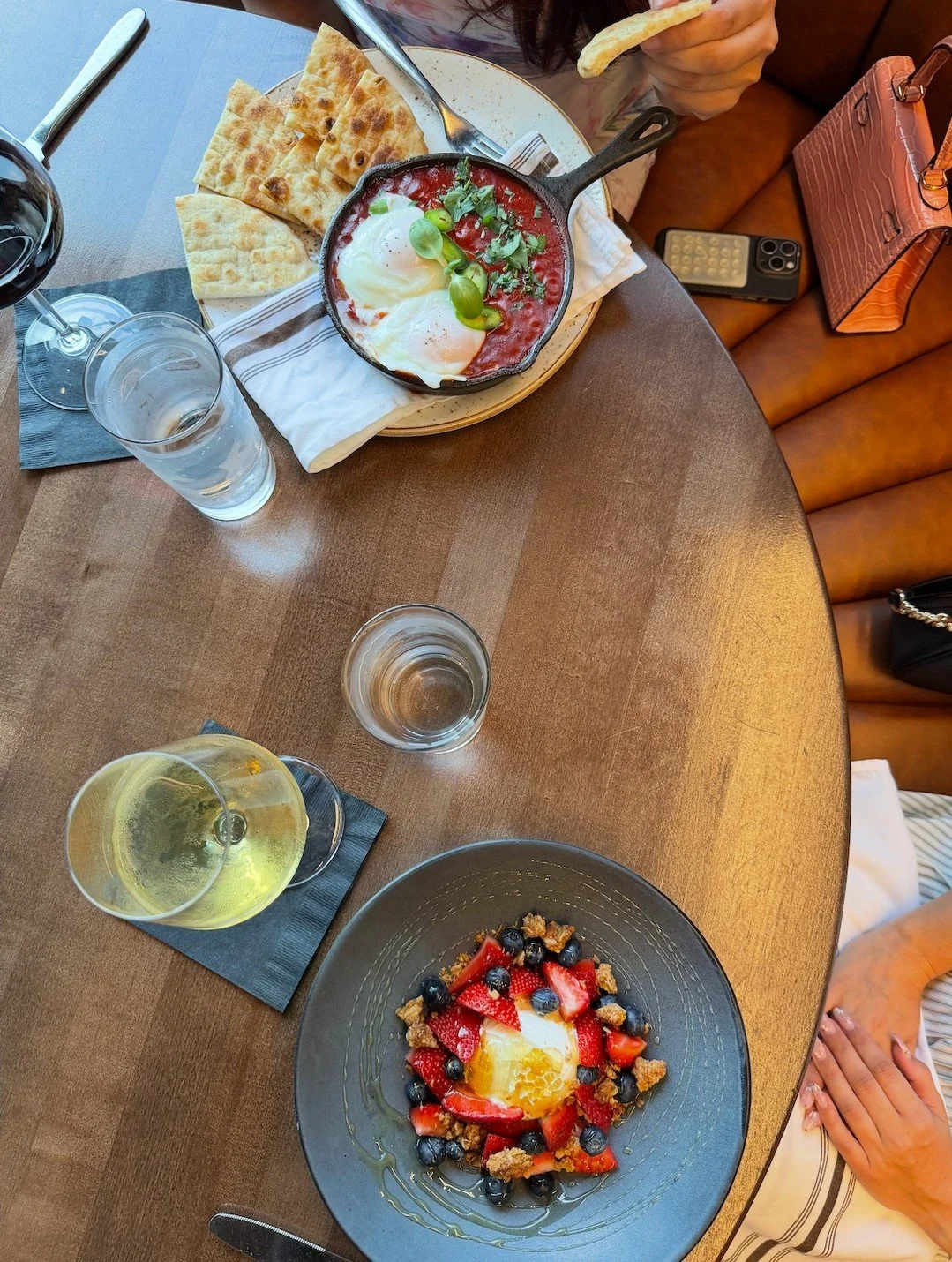 Loyalty tastes better here. 🍴 

Sign up for Oaken Rewards and earn points every time you dine. Bonus: get a $25 credit just for joining
