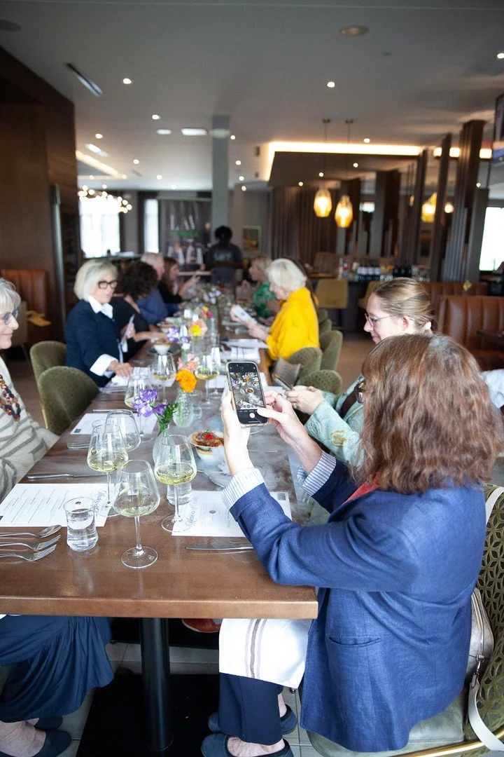 Because &ldquo;table for one&rdquo; doesn&rsquo;t hit the same. 🥂 

Who are you inviting to Oaken this week?