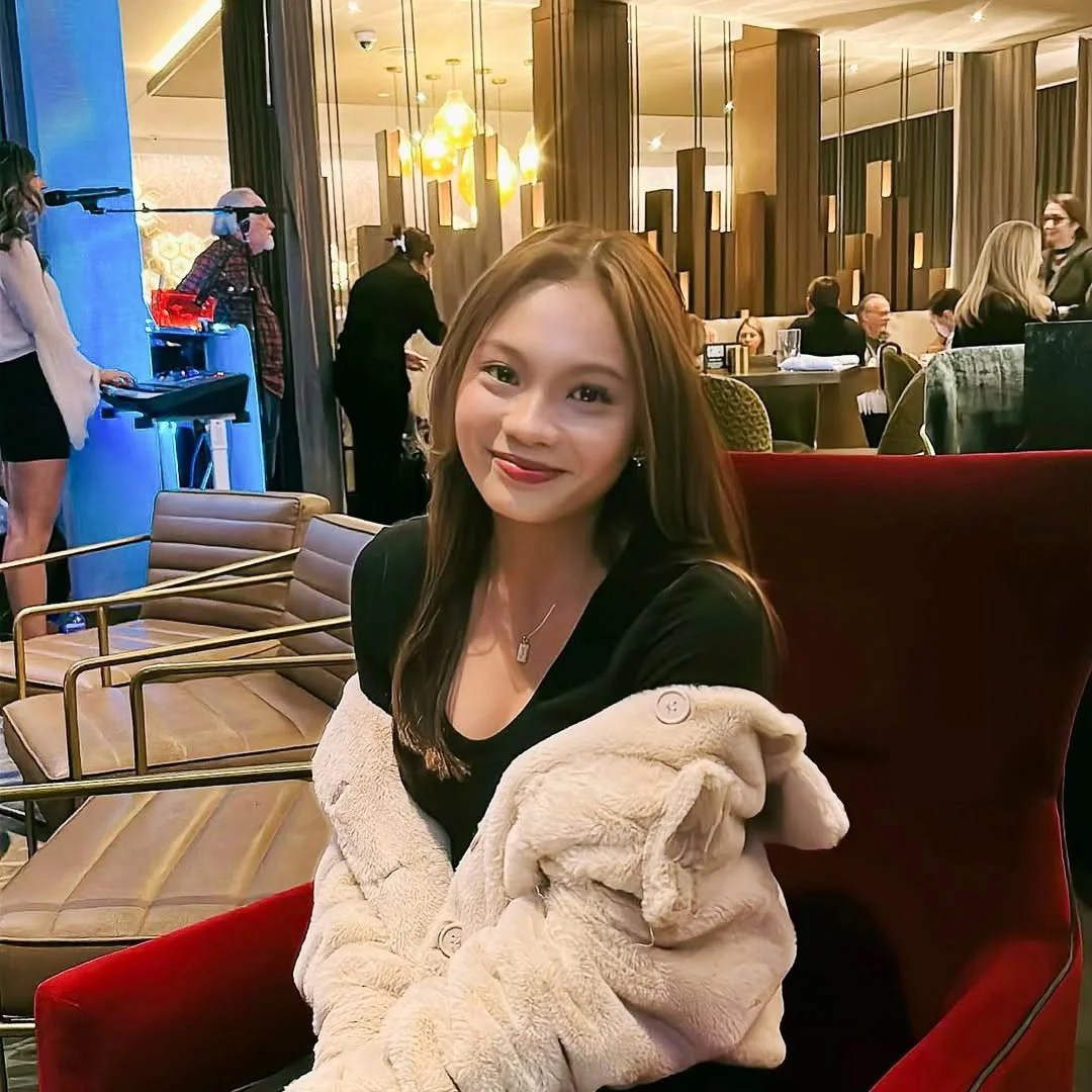 Monday night plans: secured. ✨ 
Cozy up, sip slow, and soak in the vibes at Oaken.

📸: jes_tolentino (IG)