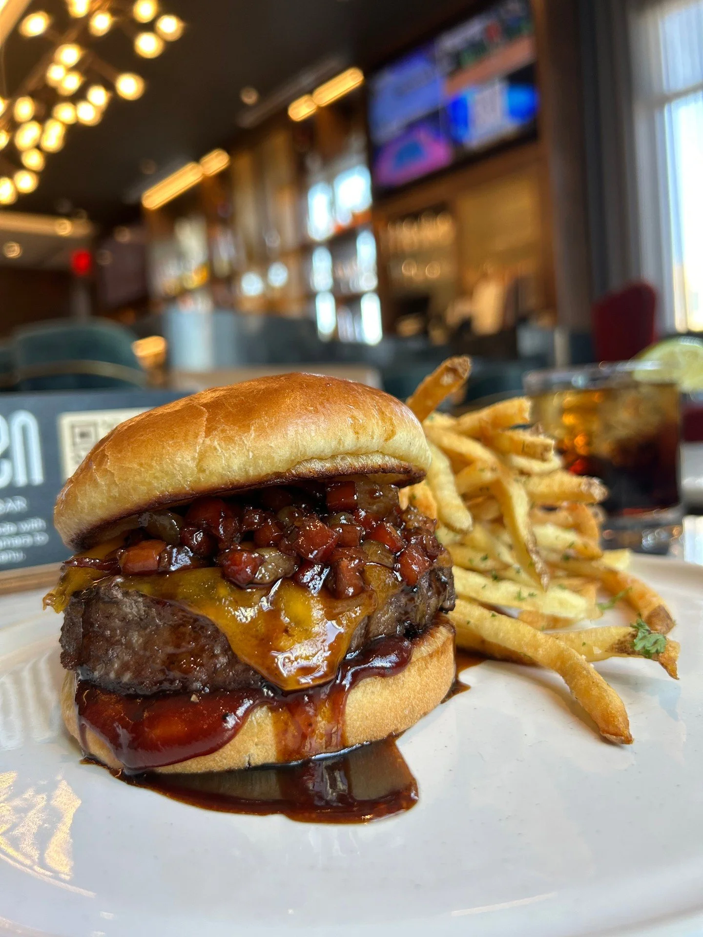 A Cuba Libre is just rum and coke&hellip;
until Oaken turns it into a burger. 

Burger of the Month = unlocked. 🤤