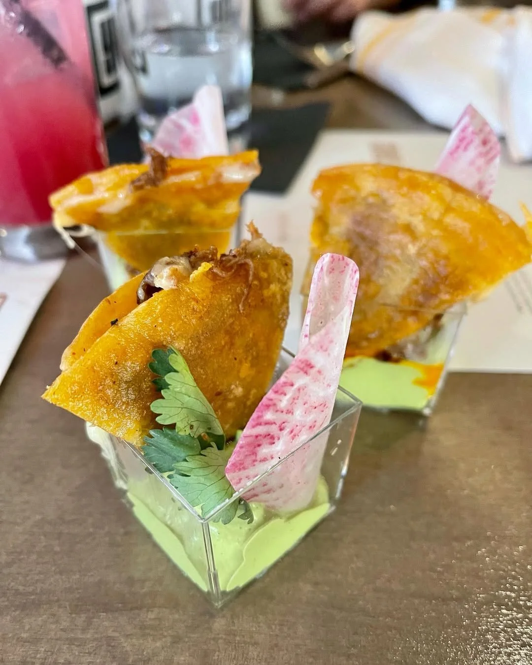 Meetings, but make them better.

Custom catering by Oaken - designed to impress (and actually get eaten).