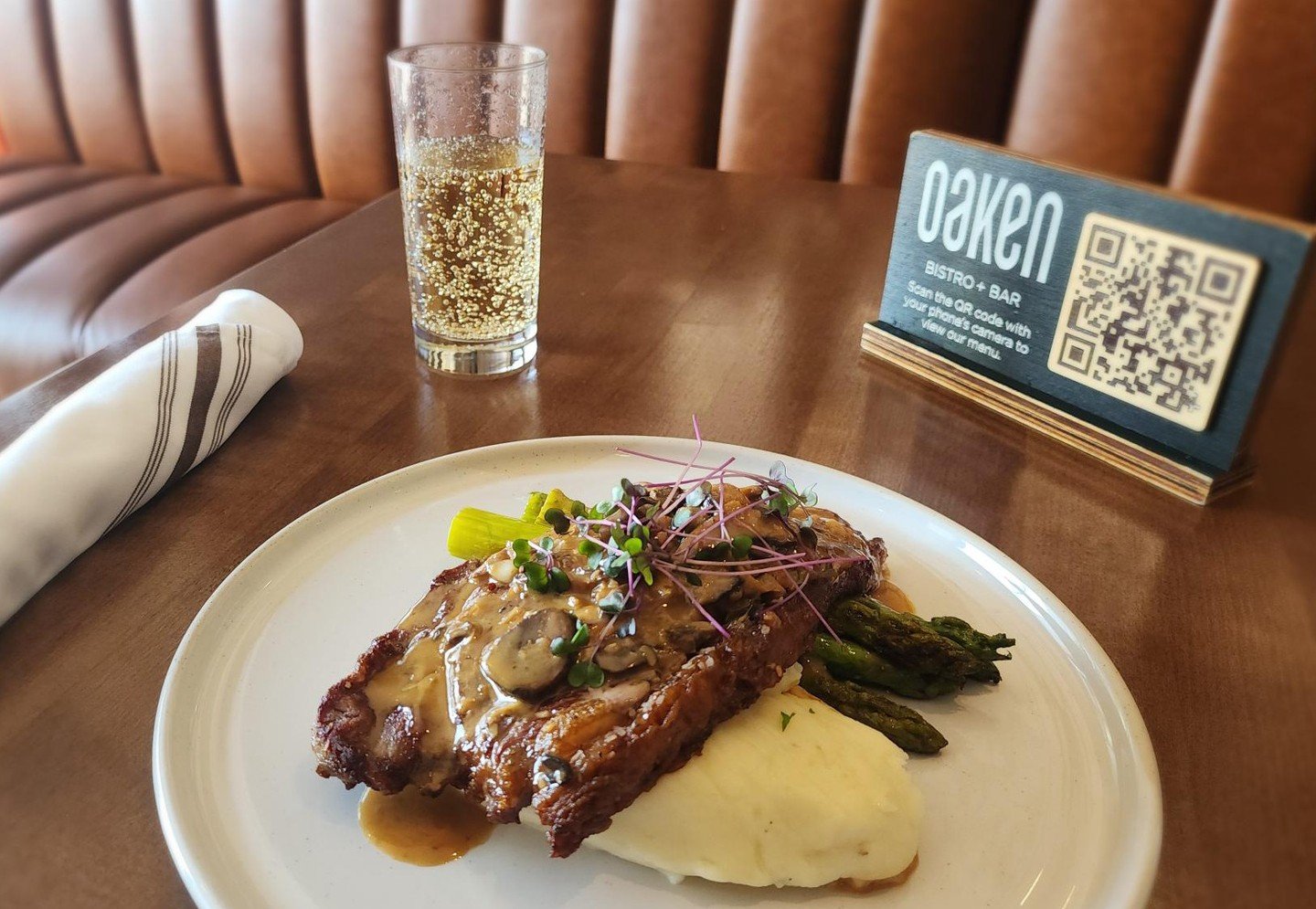 Simple ingredients, done exceptionally well. 👌

Entr&eacute;e of the Month: Prime NY Strip with mushroom velout&eacute;.