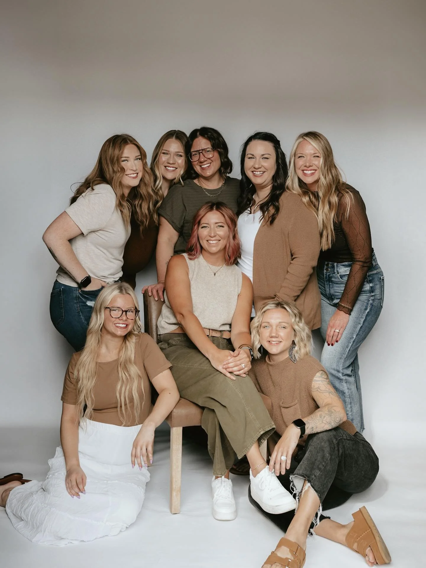 👋Hi there! 
Hair ✂️, makeup 💄, and skincare 💆&zwj;♀️ &mdash; we do it all. With 8 artists (including our esthetician!) in the heart of Winona&rsquo;s bluffs, we love making you look and feel your best every day! Have you booked your fall &amp; hol