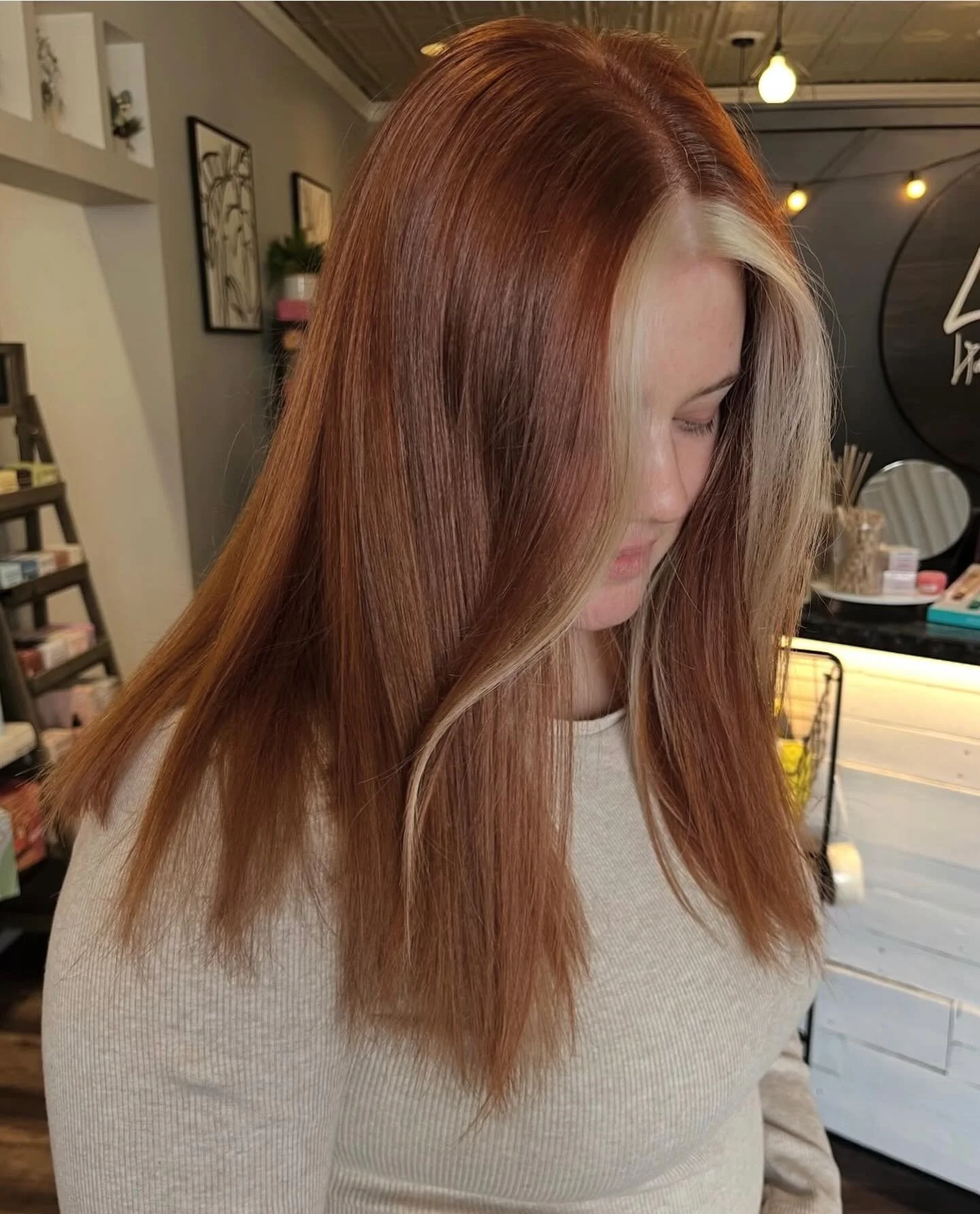 We are loving this bold transformation color by @naomiweidemanhair 🧡
Do you have your winter appointments booked yet? 
#luxehairwinona #winonamn  #winonamnhair