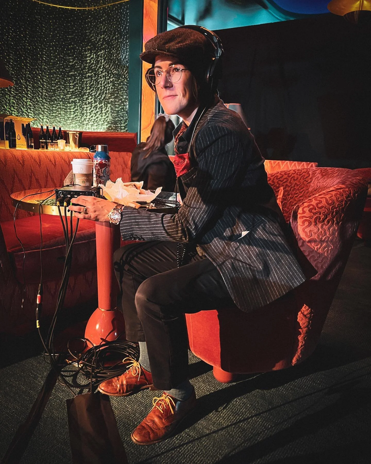 Calculating frequency?&hellip;It&rsquo;s so easy it Hertz.🤓😂 :::sigh:::
_________________

Not everyone knows this, but one of the many hats I wear is as an audio engineer. A nerdy one who loves dad jokes.

And as I don that hat this Monday afterno