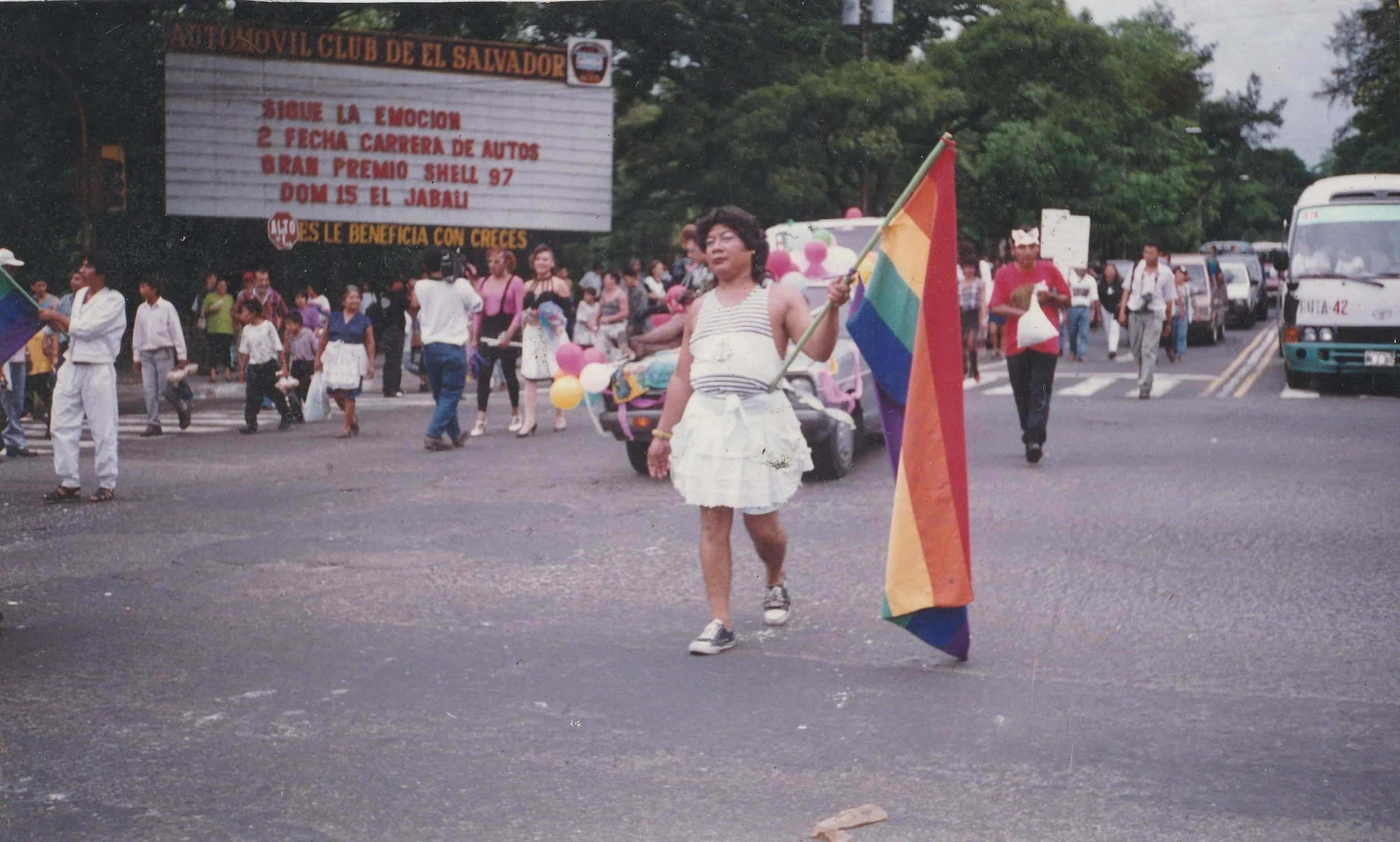 Primera_Marcha_del_Orgullo_El_Salvador.jpg