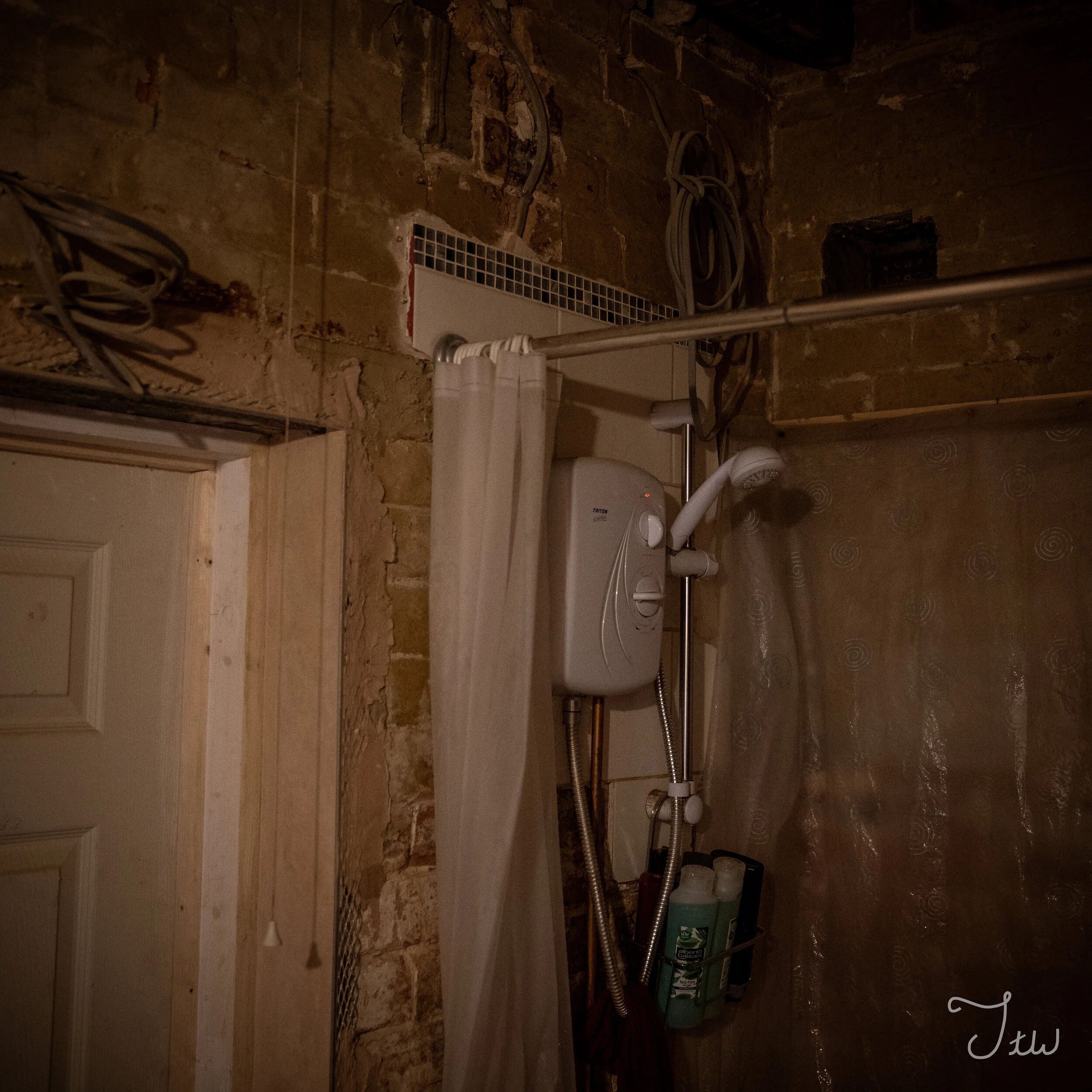 Week 36 -  "Luxury Bathroom" (9 May 20201) 