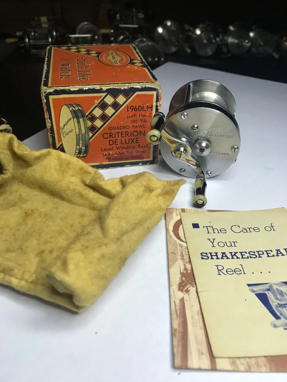 Shakespeare Criterion De Luxe 1960LH HD Level Wind Jeweled