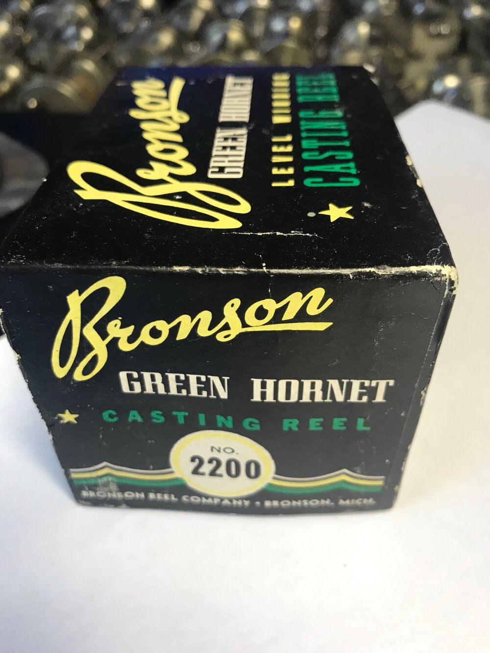 Vintage Bronson Green Hornet 2200 Reel 