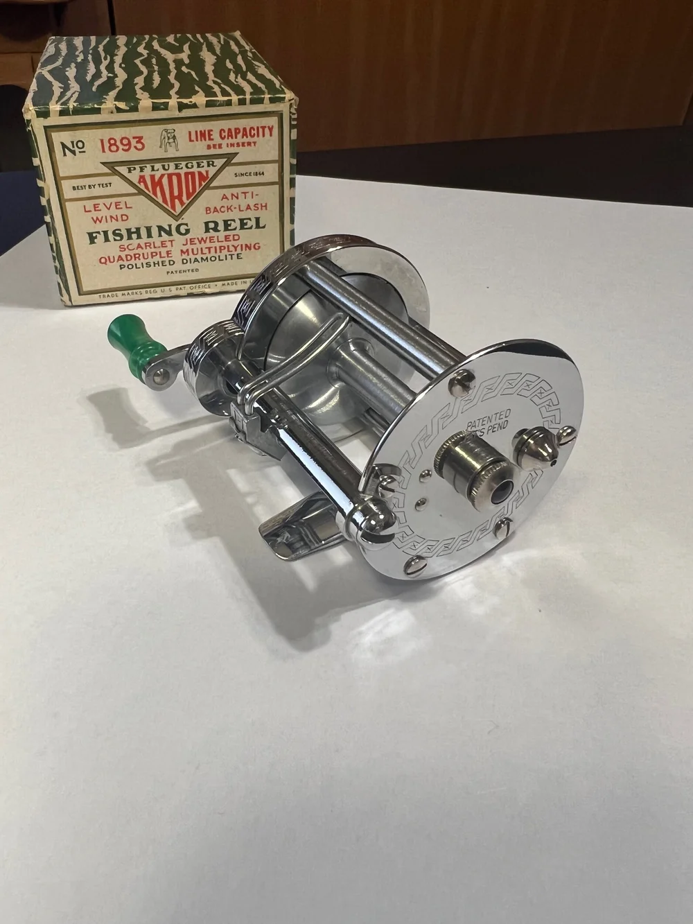 割引クーポン配布中!! PFLUECER AKRON 1893 ビンテージ ダインクト