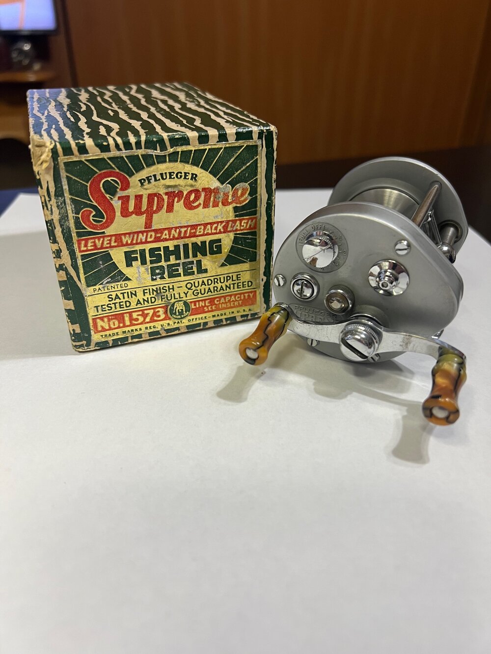 Pflueger SUPREME No. # 1573 Level Wind with Original Box & Extra's  Circa-1942 — VINTAGE FISHING REELS