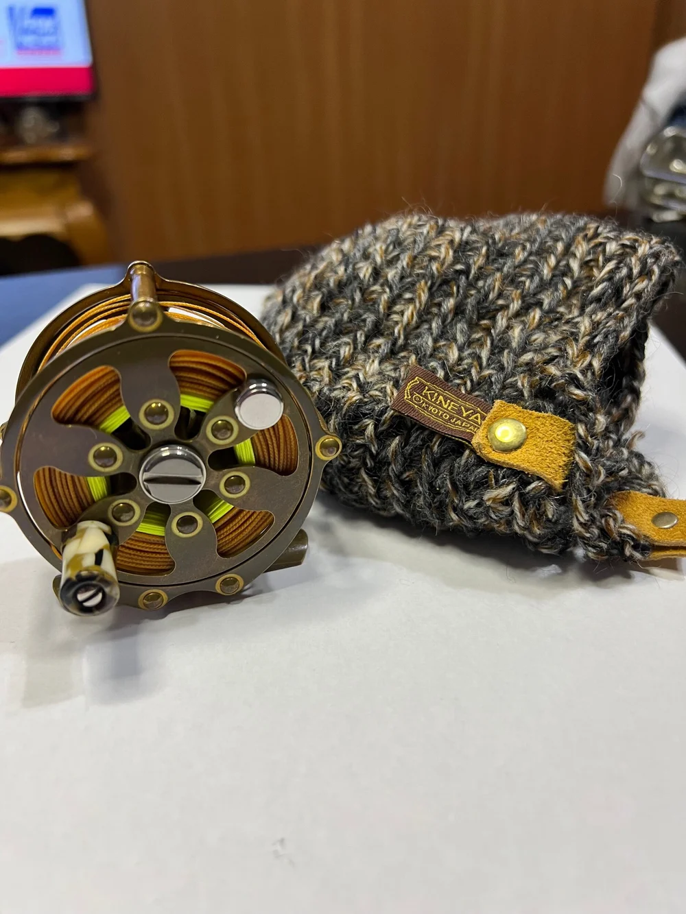 KNEYA CAVOUSフライリール VINTAGE FISHING REELS