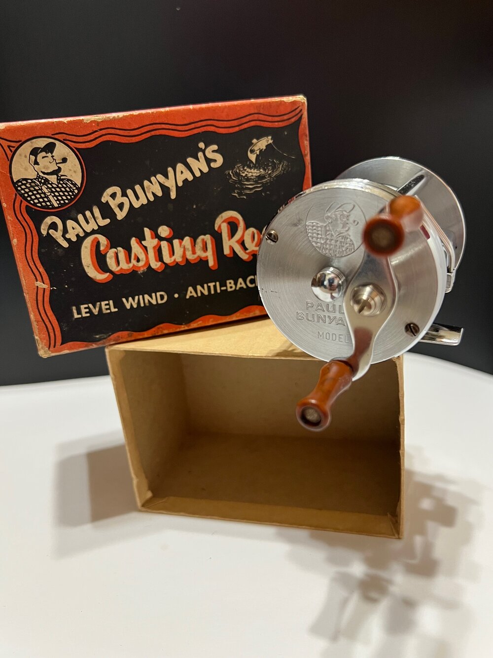 Bronson Paul Bunyan No. #100 Minneapolis, Minn. Trade Reel Level Wind with  Original Picture Box Circa-1939 — VINTAGE FISHING REELS