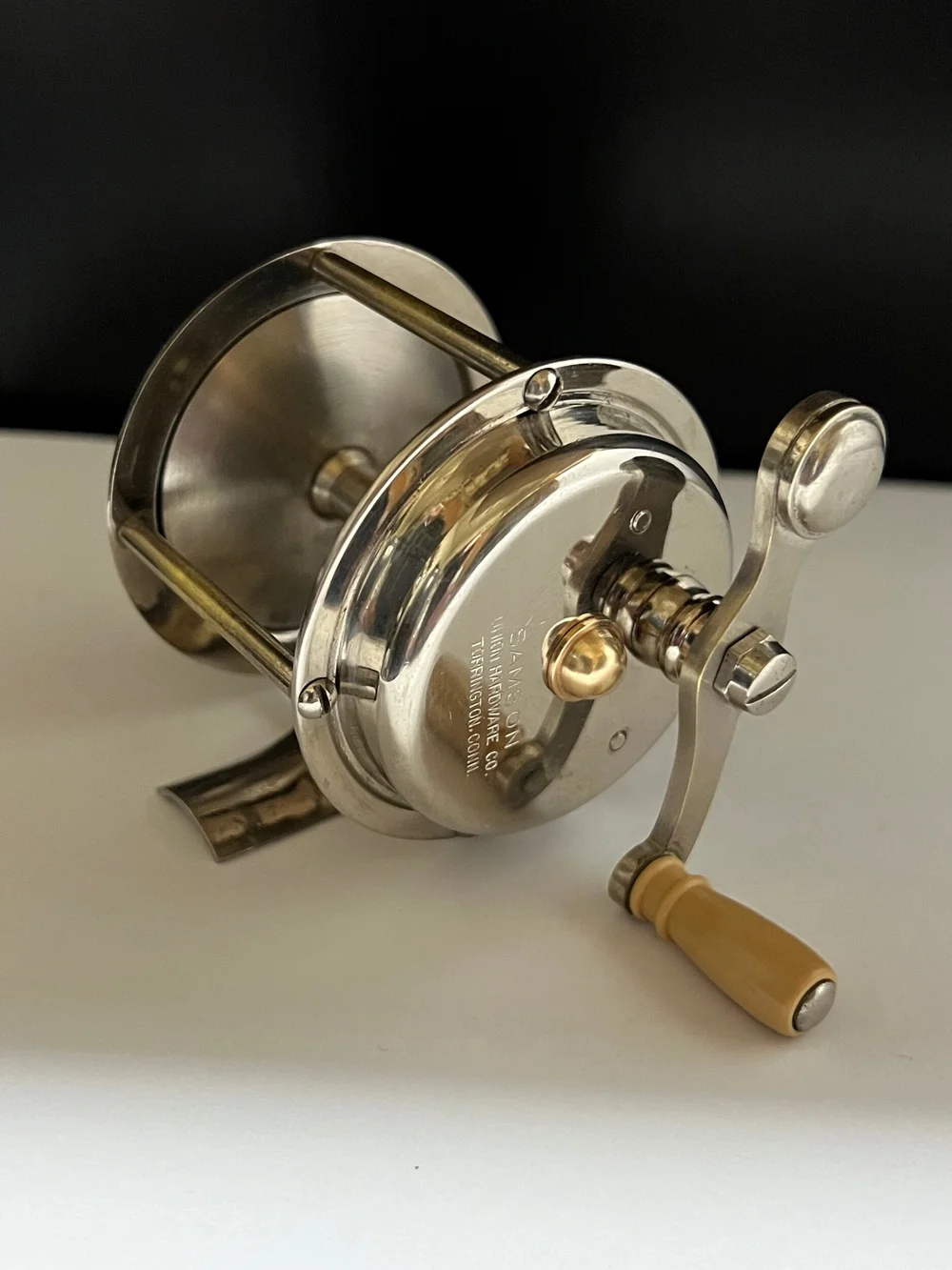 Tiny Reel 彫金 Engraving Custom LA DOLCE VITA: Life is sweet … and so are our new in-house