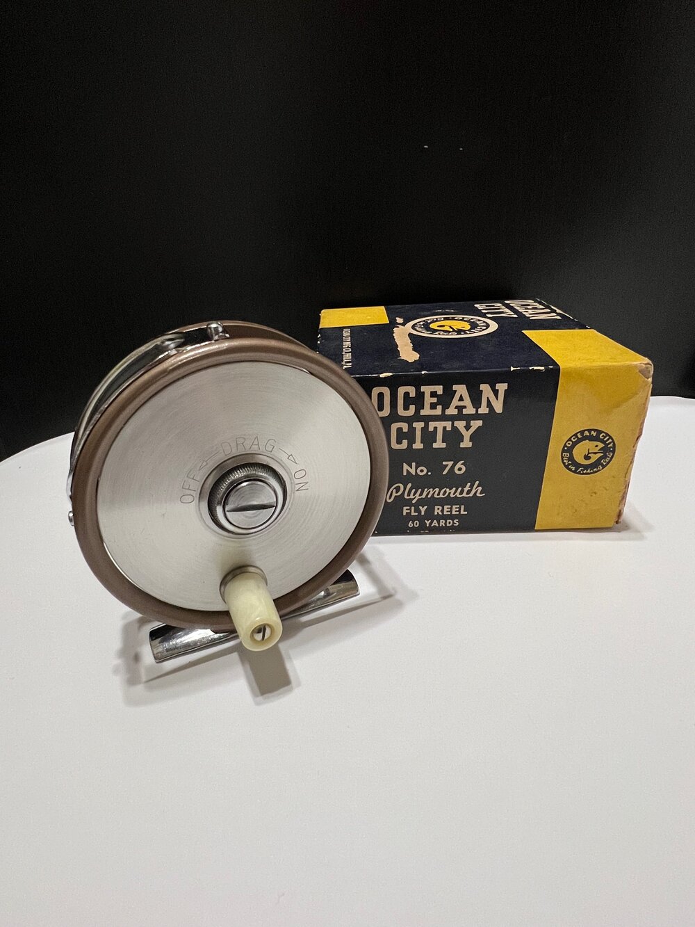Ocean City PLYMOUTH No. #76 60 Yard Single Action Fly Reel Circa-1950 —  VINTAGE FISHING REELS
